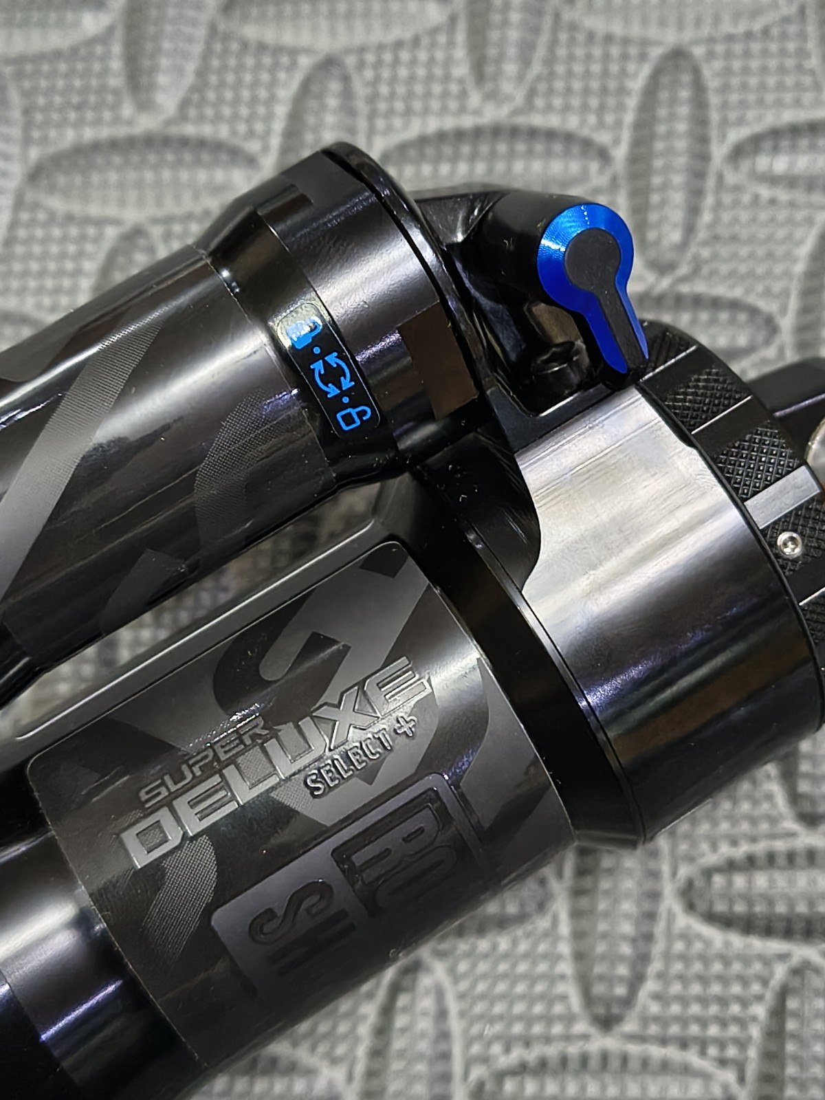 2023/24 Rockshox Rear Shock Super Deluxe Select+ 210x55mm RT HBO