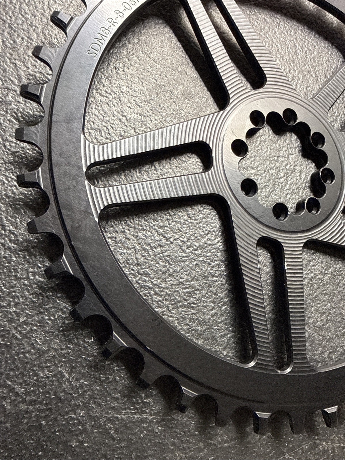 WOLF TOOTH SRAM DIRECT MOUNT 8-BOLT CHAINRINGS 42T, DIRECT MOUNT BLACK