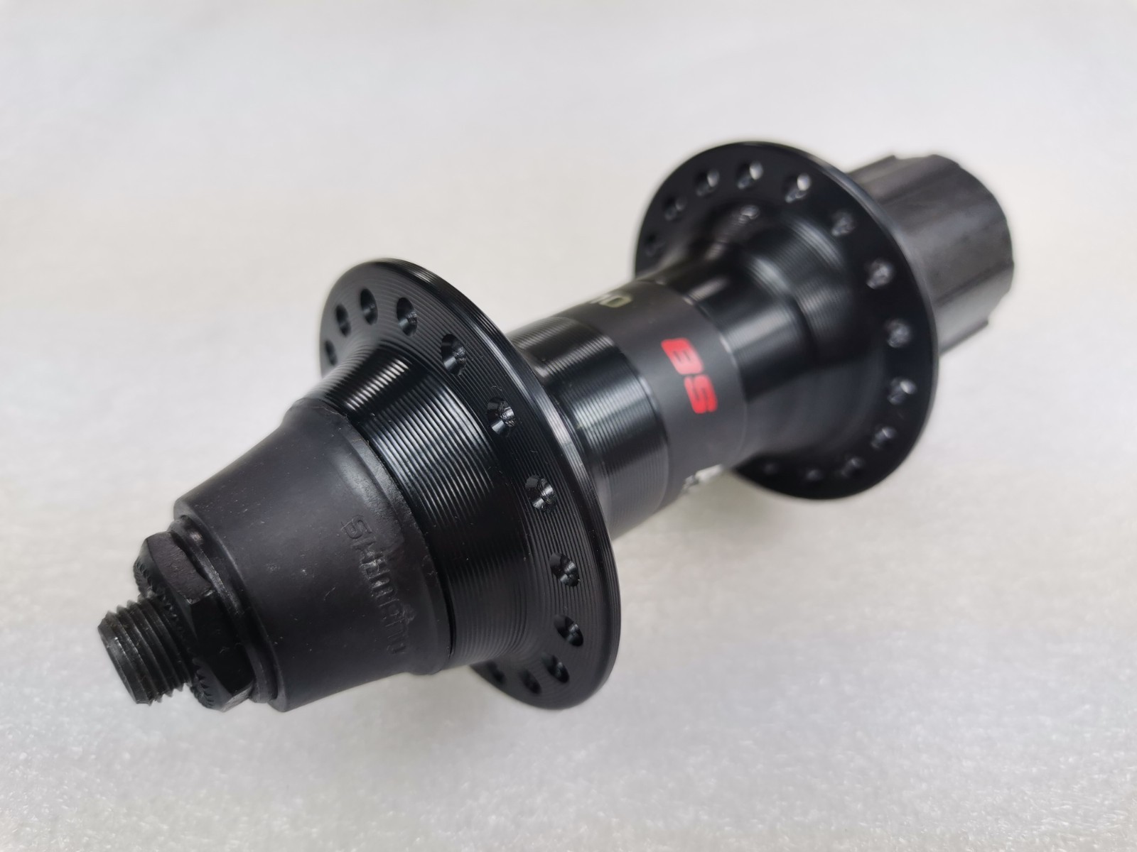 SHIMANO FH-RM60 RIM BRAKE REAR HUB TOURING GRAVEL 36 HOLE 135MM QR 8-9-10 SPEED
