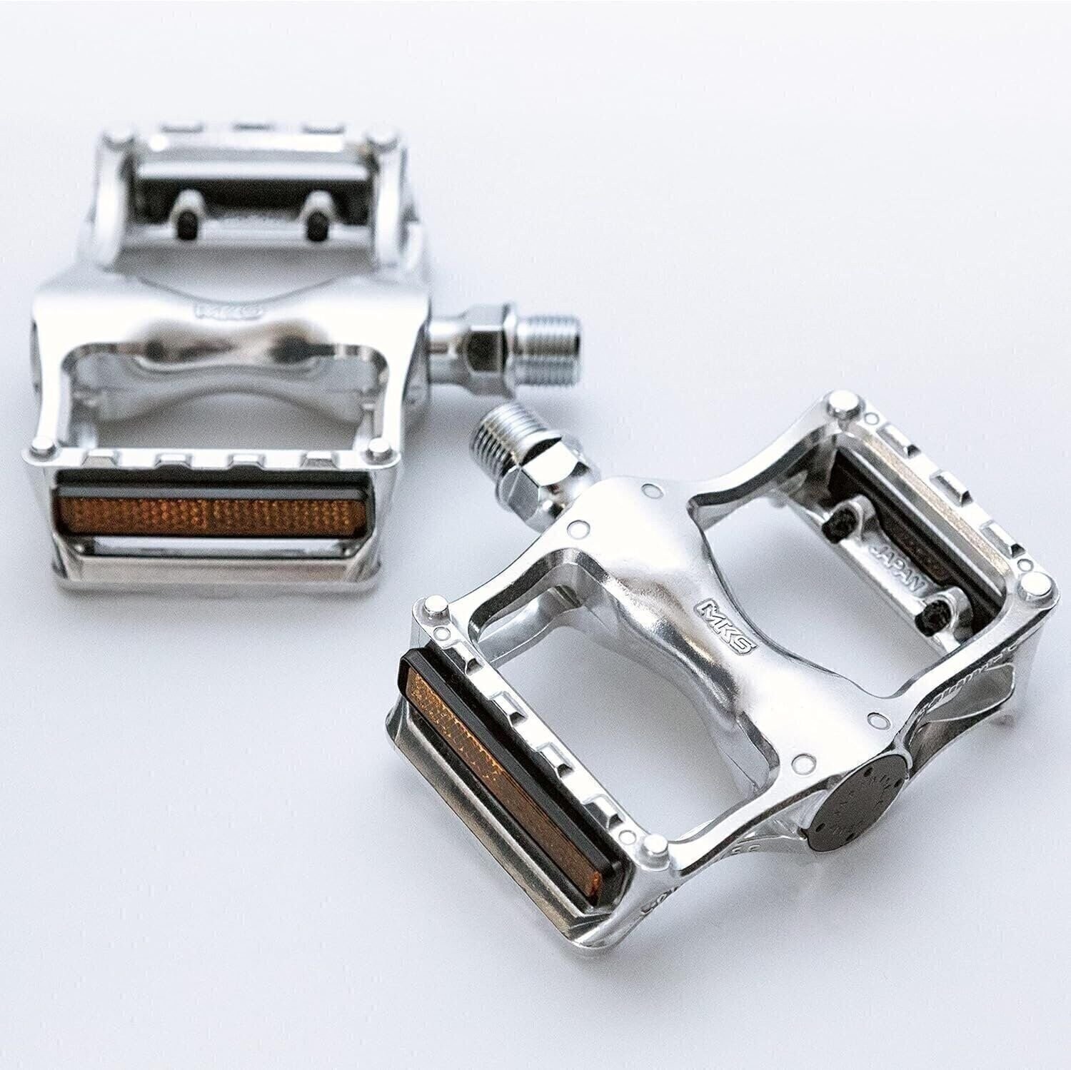 MKS (Mikashima Seisakusho) Seahorse Silver Pedal