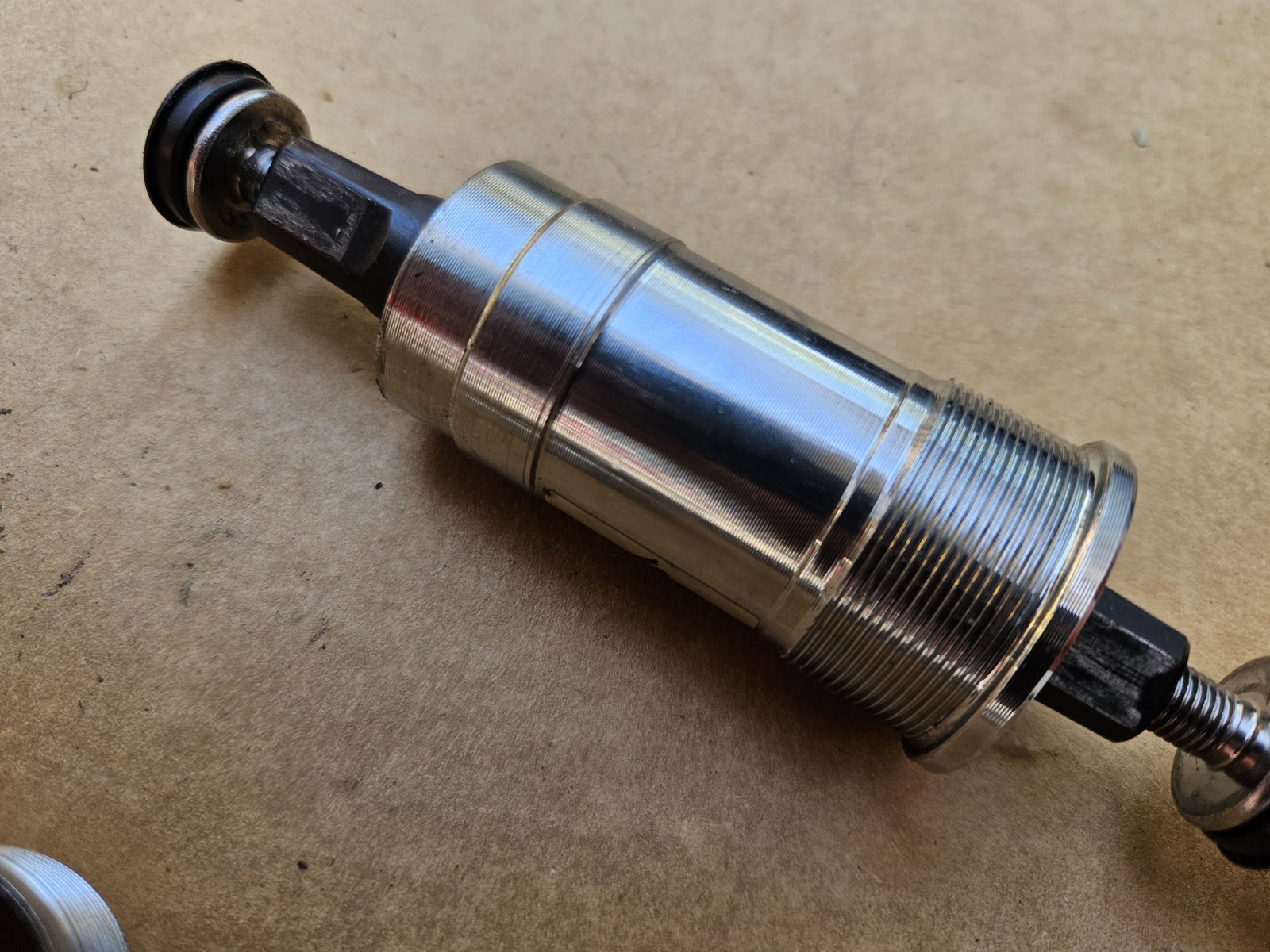 90s Specialized Sealed Cartridge Bottom Bracket 73mm Shell x 110mm Spindle