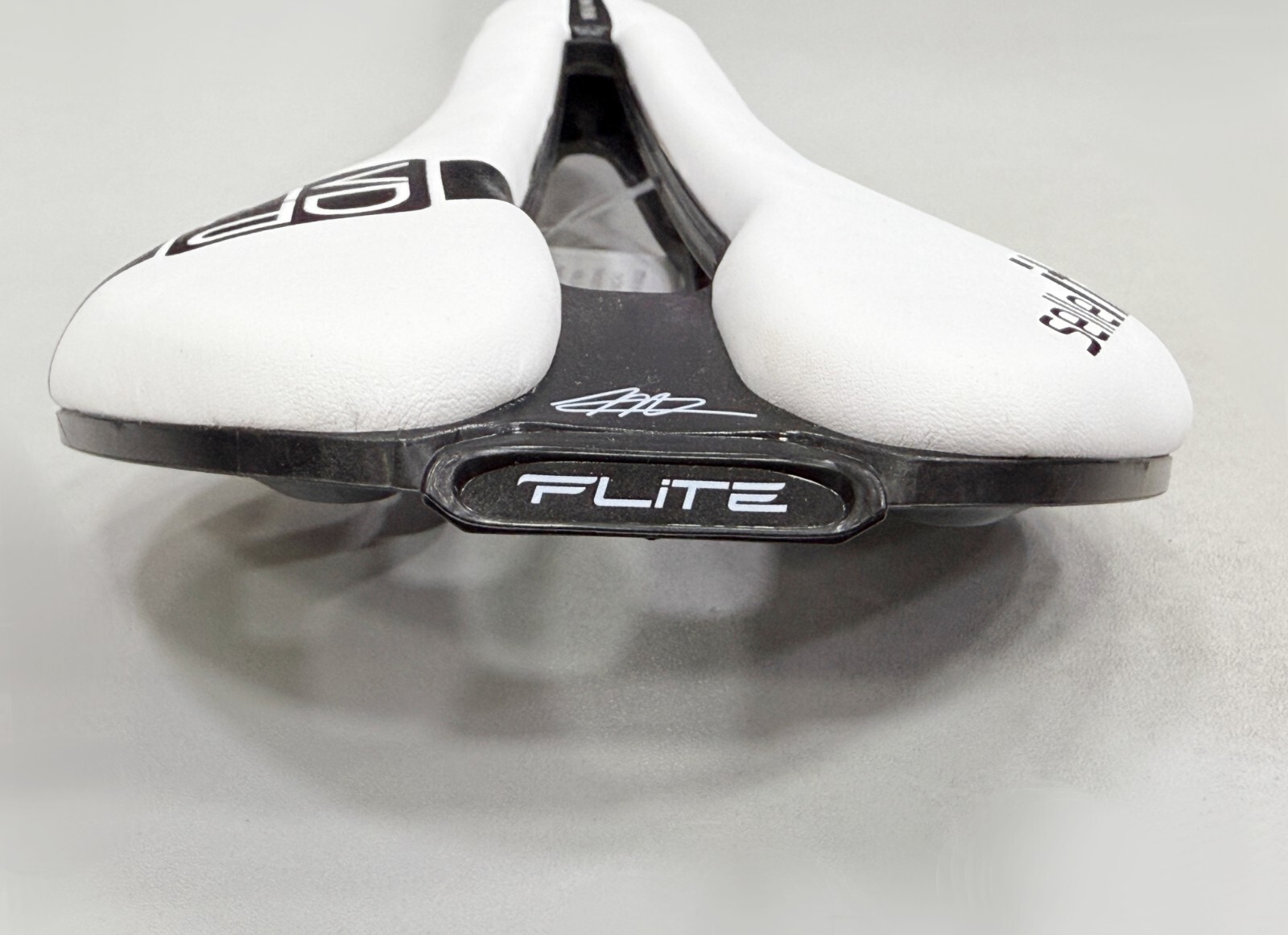 Selle Italia Flite Boost Kit Superflow MVDP Carbon Rail Saddle (White) 145x250mm