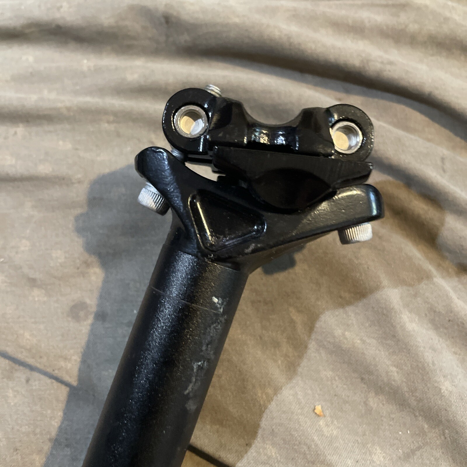 Aluminum Seatpost 27.2mm diameter