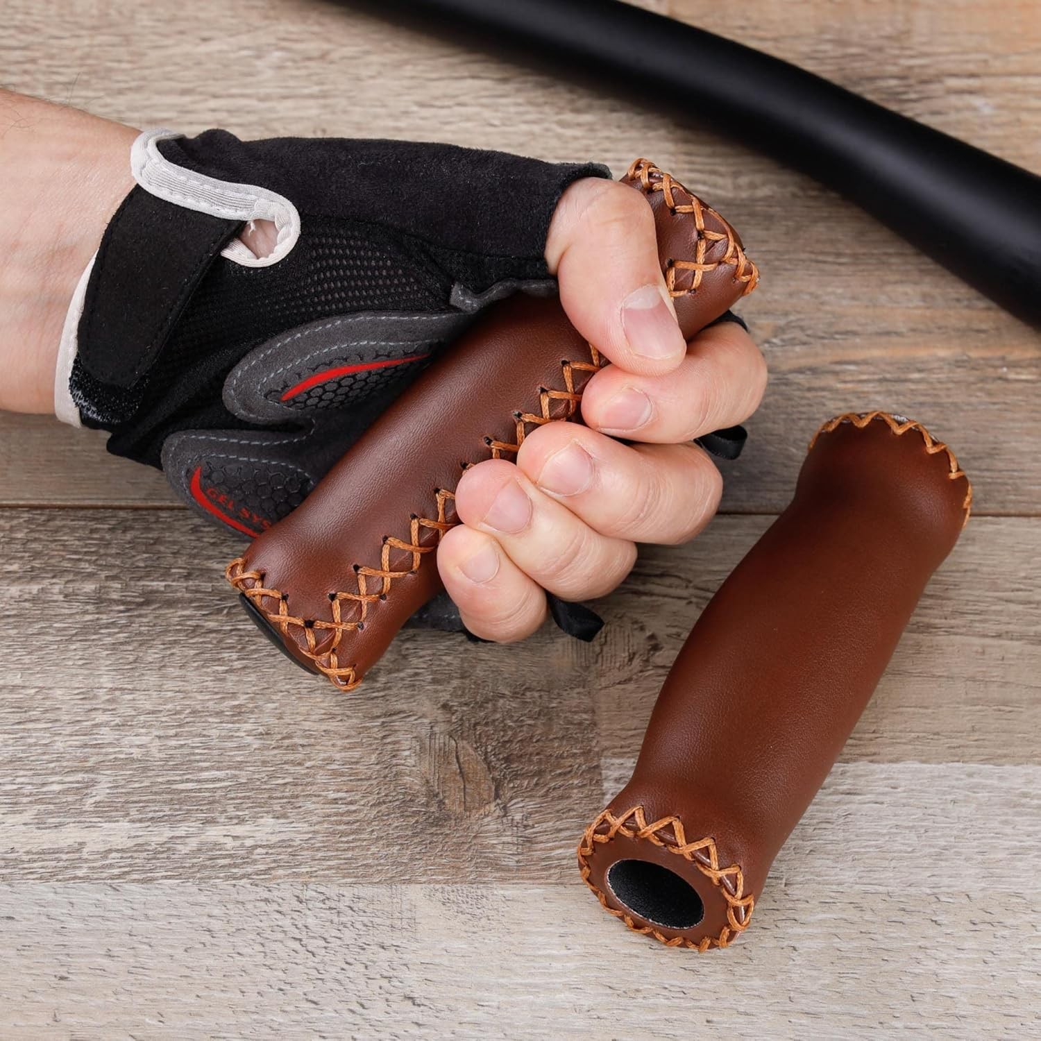 CyclingDeal MTB Bike Handlebar Grips Soft Cushioned Vinyl 125mm Cruiser