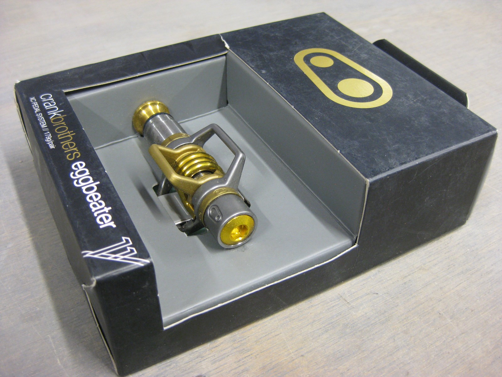 Crankbrothers Egg Beater 11 Pedals Ti /Gold, XC Pedal System