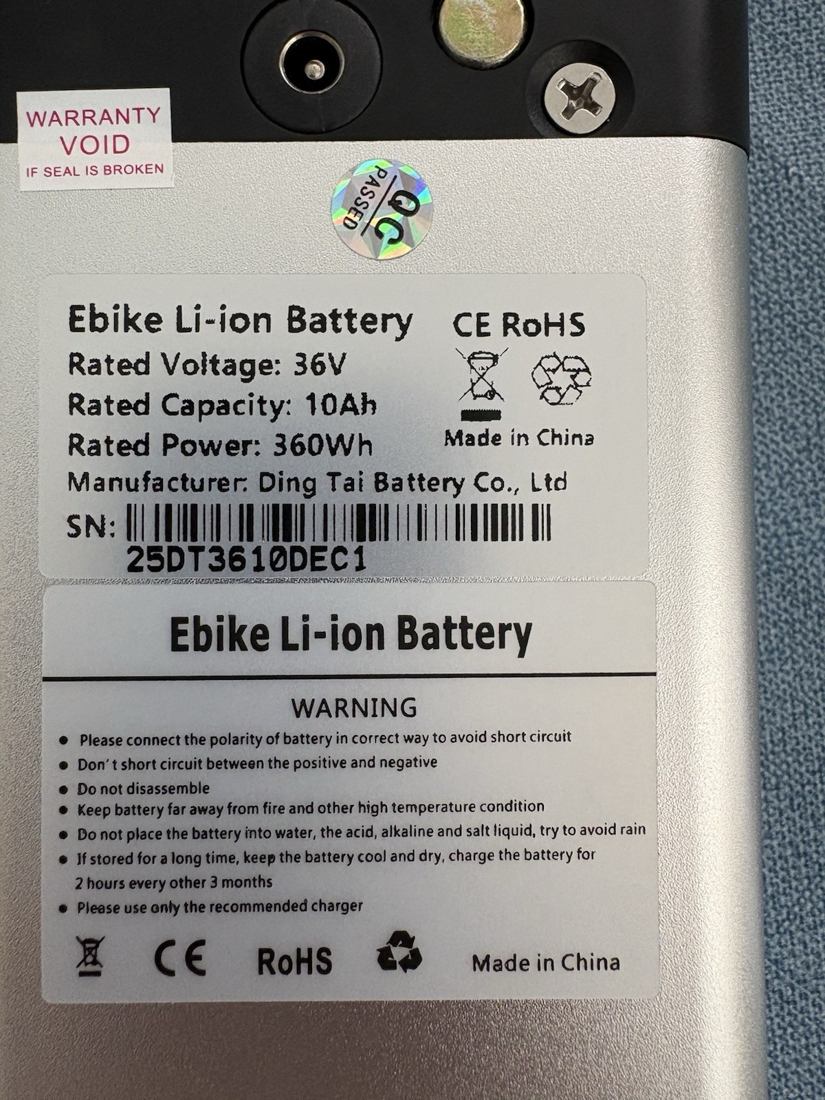 36V 10Ah 360Wh Li-Ion Ebike Battery Pack Silver/Black Aluminum w/ Keys