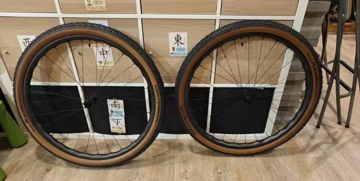 29 in Carbon Bike Rim HooklessTubeless MTB Asymmetric 29-35mm Width 23.5mm Deep