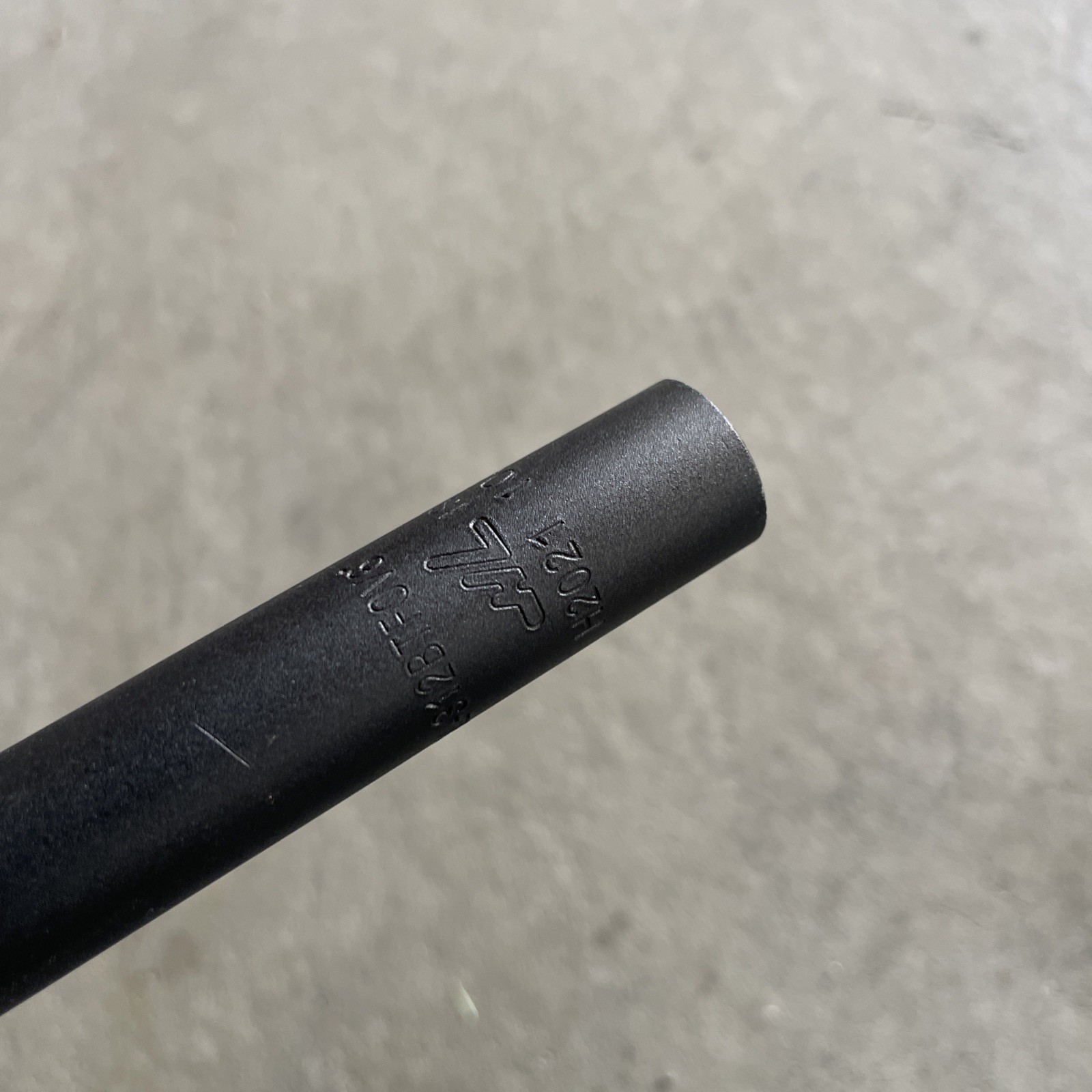 Entity Wide Mountain Bike Handlebars 762mm End To End