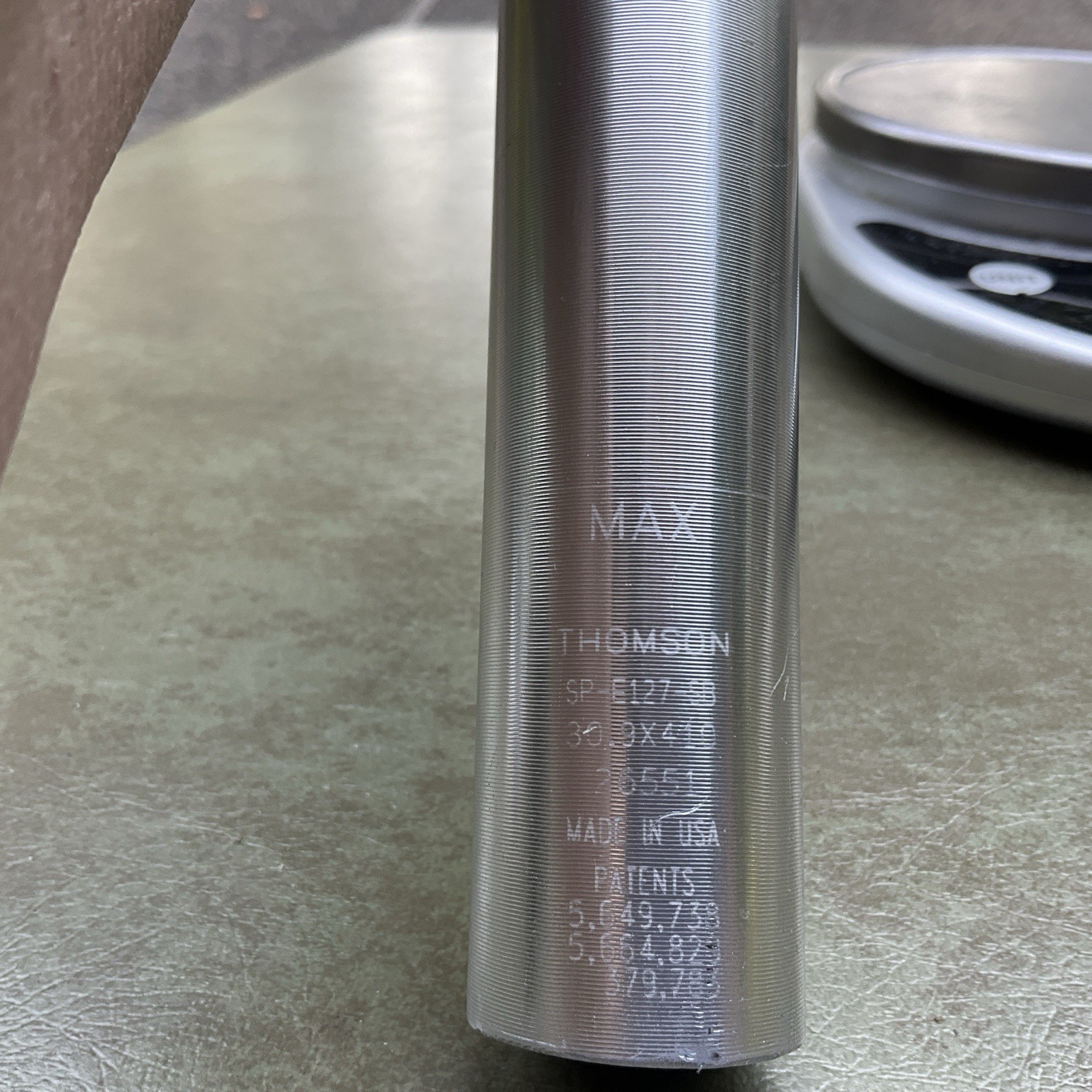Thomson Elite Setback Seatpost 30.9 X 410mm – Silver SP-E127-SB