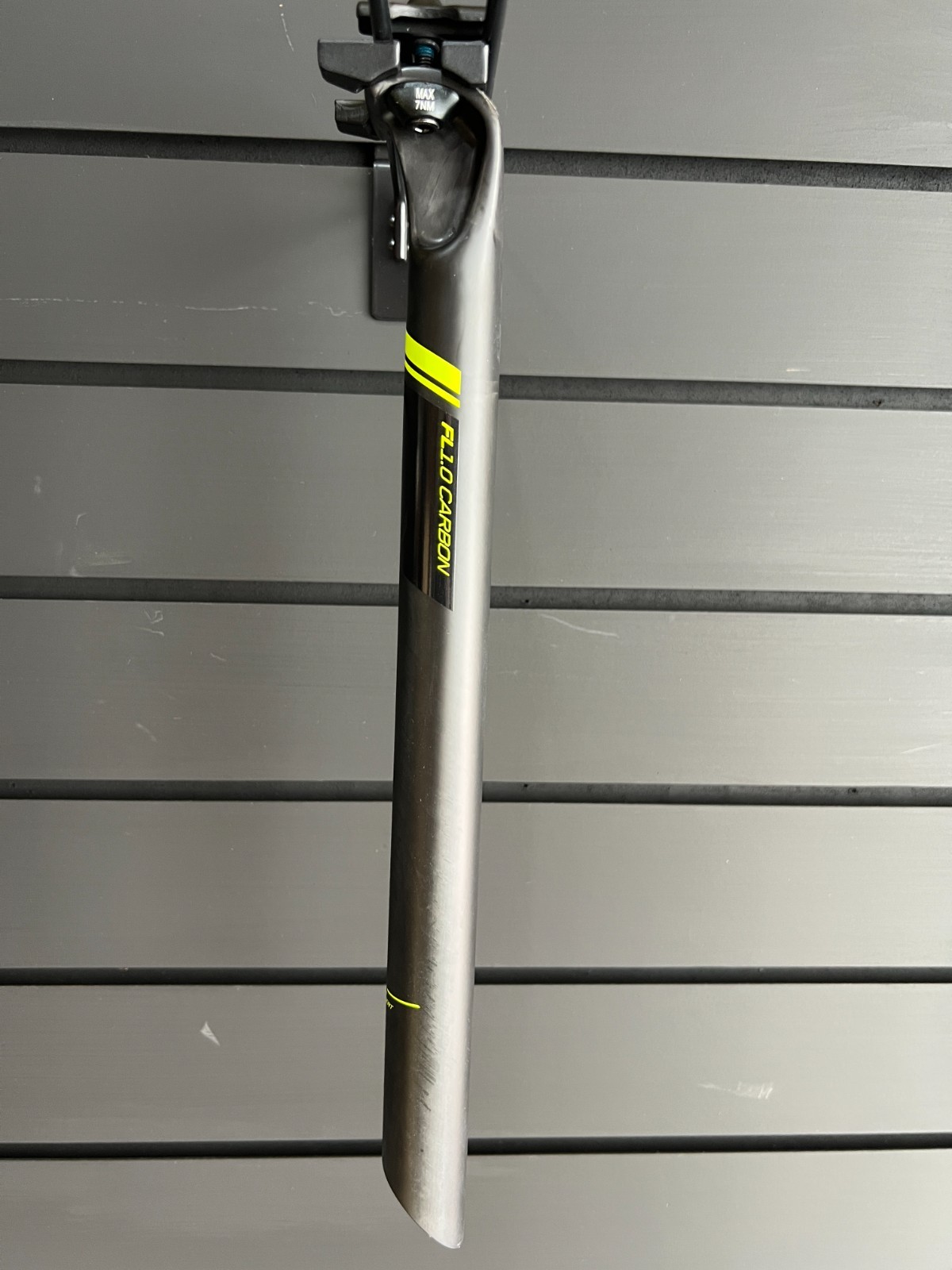 Syncros Duncan Seatpost 31.6 mm (10mm Offset) carbon F1.0 Neon Yellow