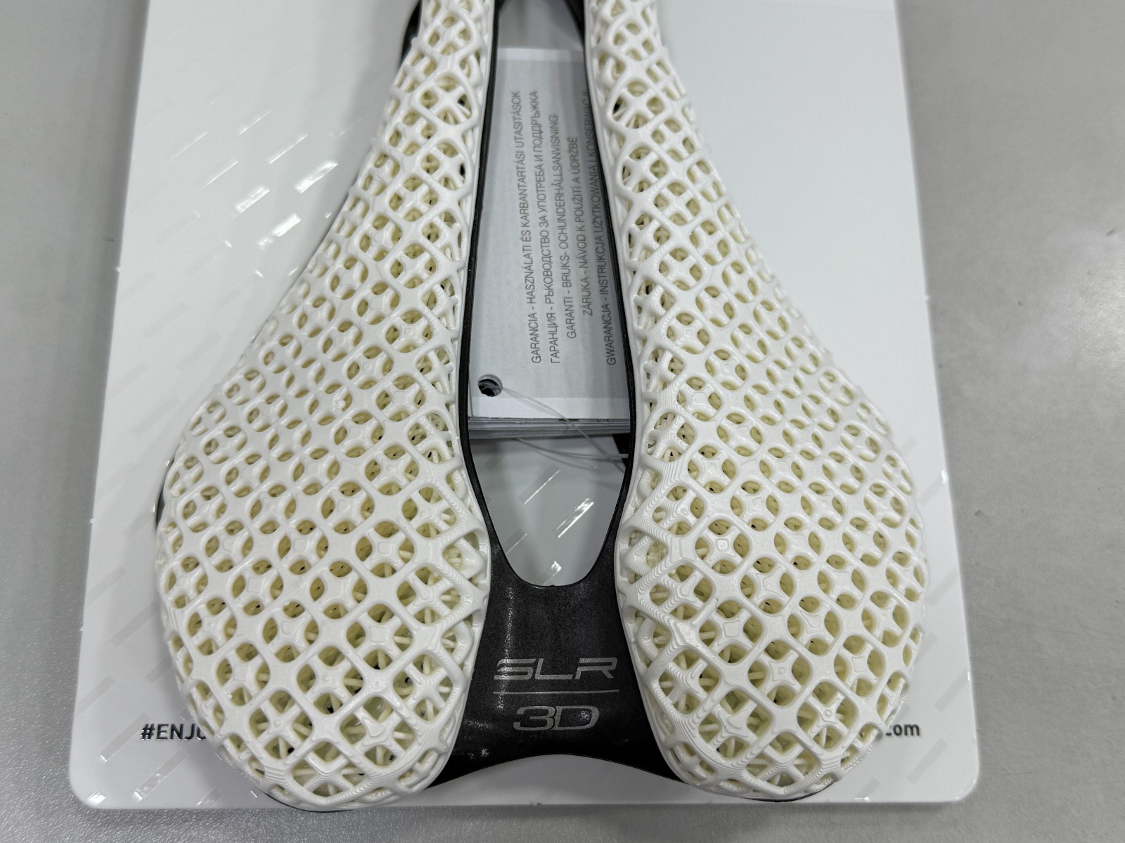 Selle Italia SLR Boost 3D Kit Carbon Superflow Saddle L3(145x248mm) White