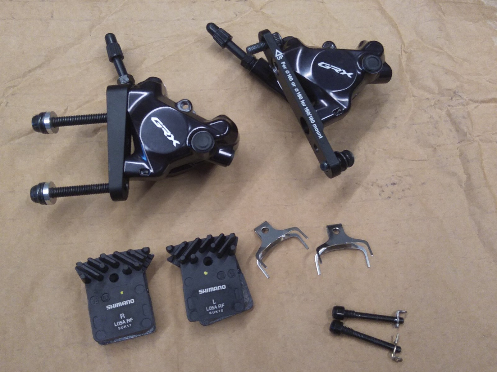 New Pair Shimano GRX Front+Rear Brake Calipers BR-RX820 Flat Mount w/ Adaptor