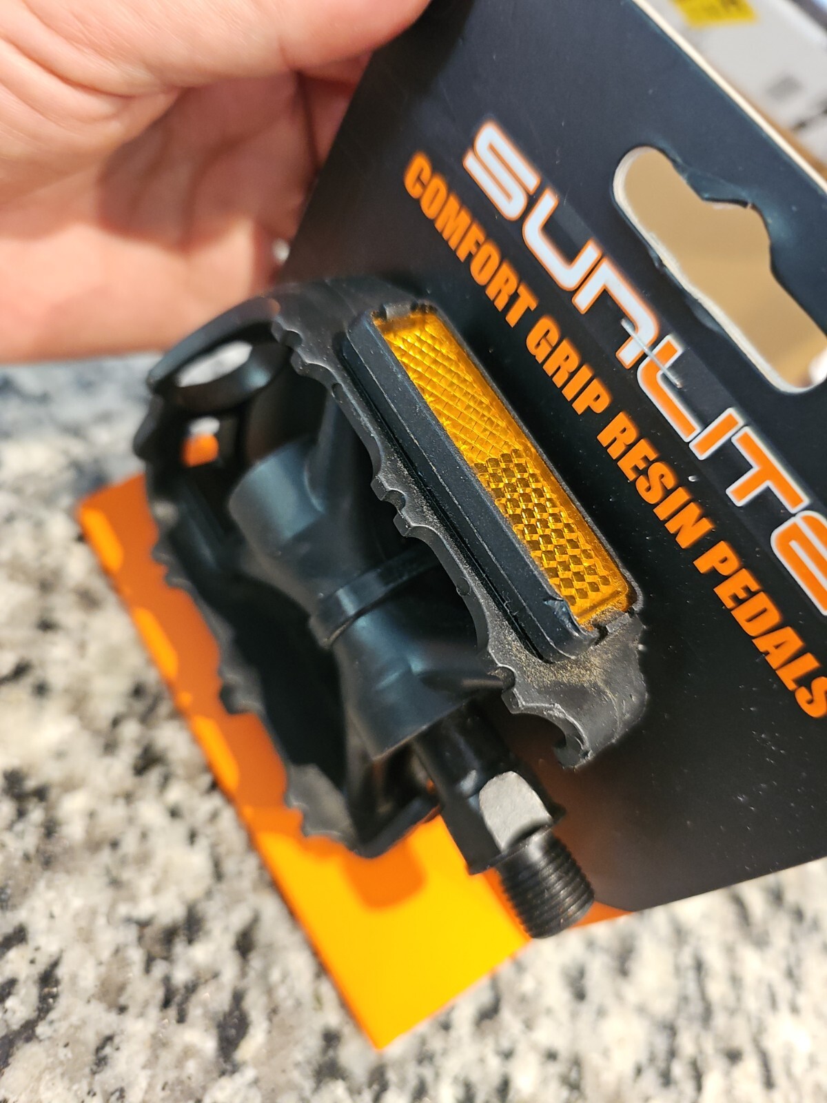 Sunlite Comfort Grips Pedals Nylon Grip Resin 41883 1/2 With Reflectors
