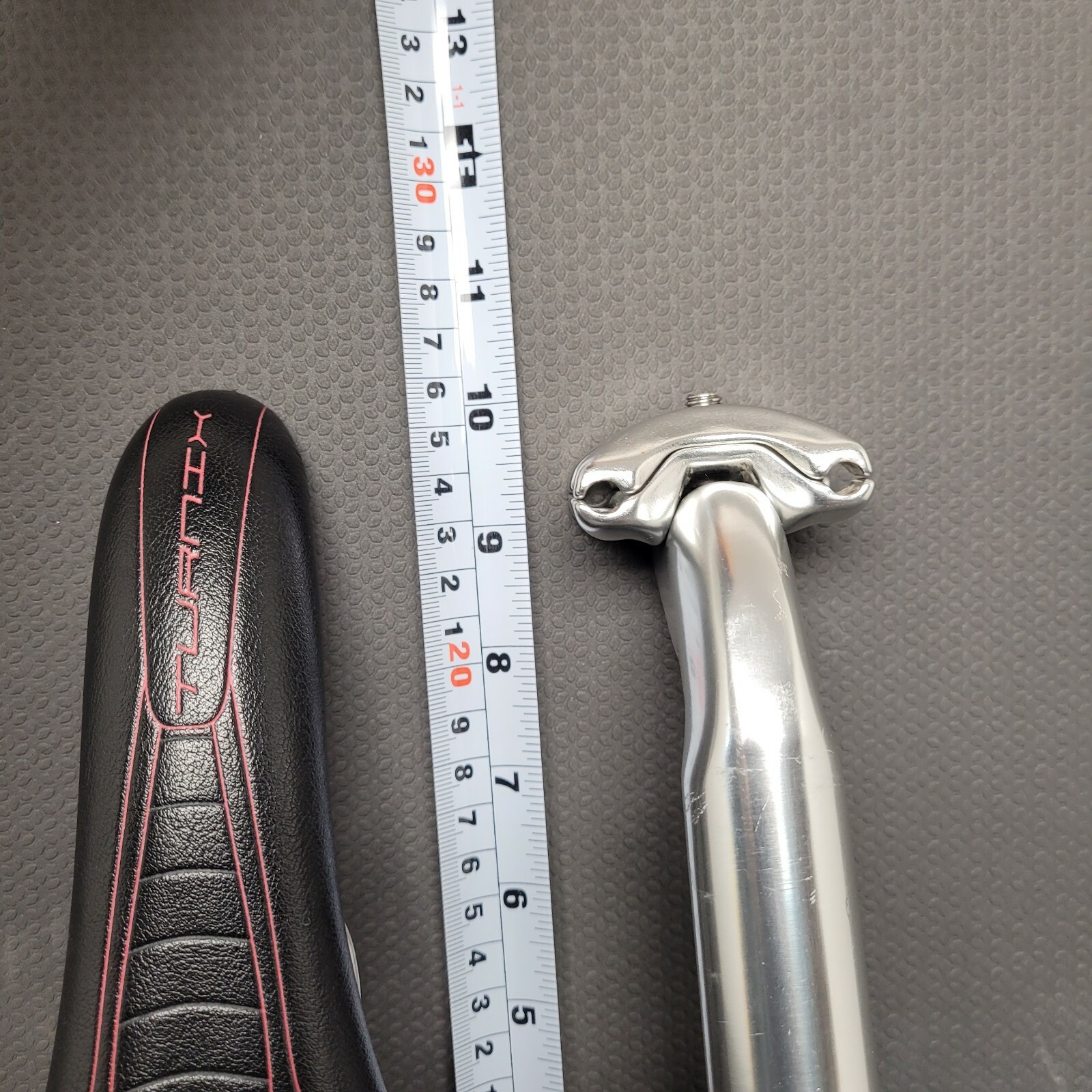 Turnix Pro Saddle Seat 128 mm Road Bike w/ Aero Seatpost 27.2 x 245 mm 238 grams