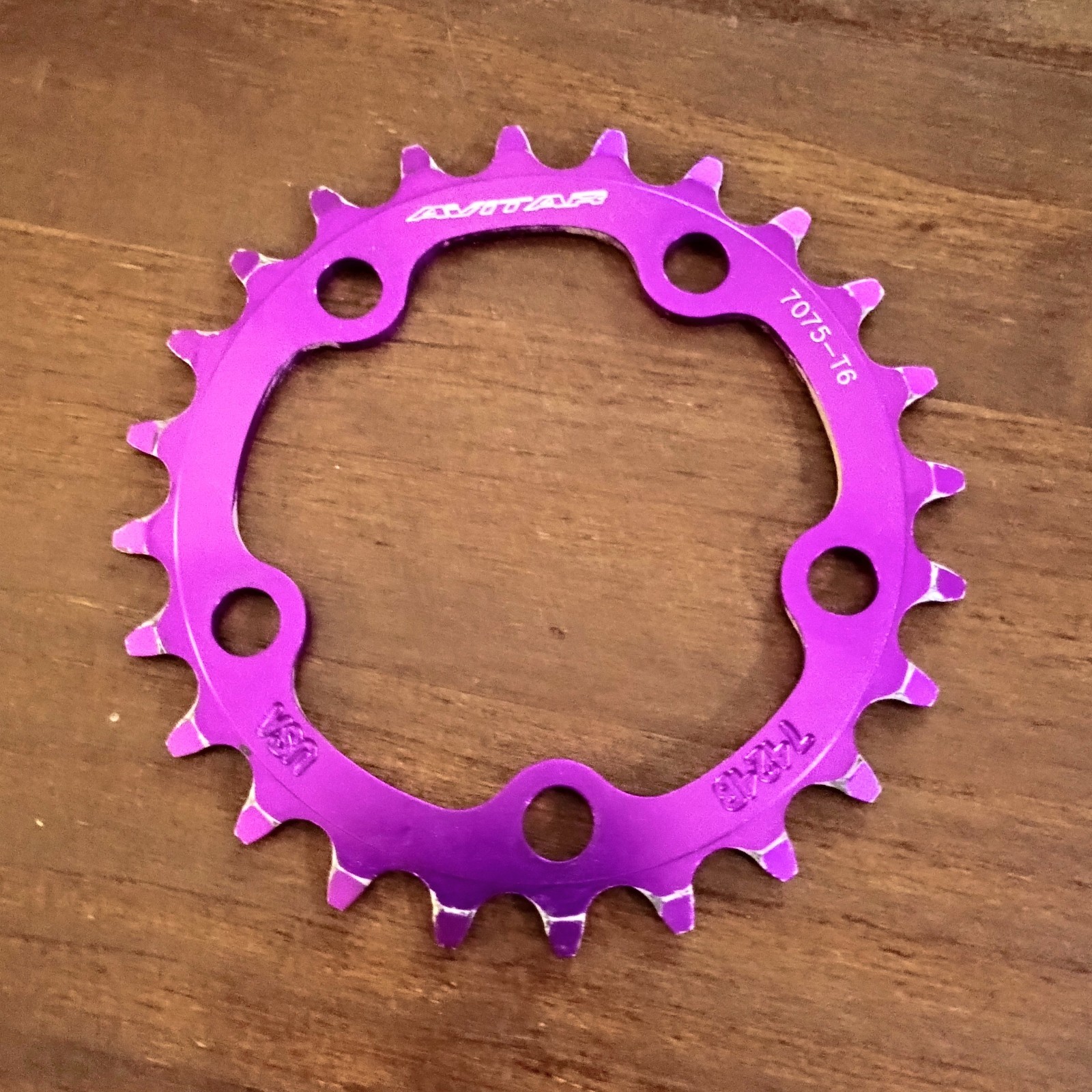 Vintage 90s Avitar 24T Chainring 74 BCD 5-Bolt Vivid Purple Bike Aluminum Inside
