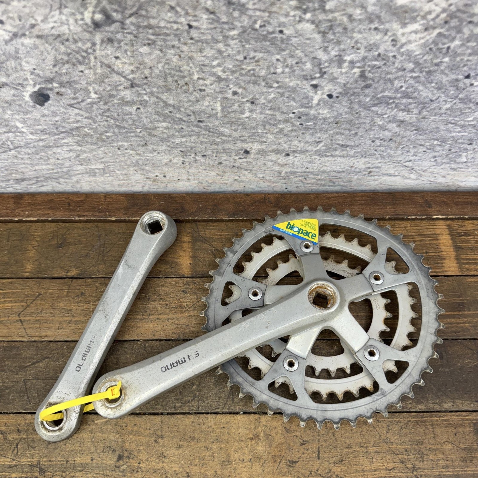 Vintage Shimano FC-B124 Crankset TRIPLE 175 Biopace 48/38/28T 110 BCD Deore 80s