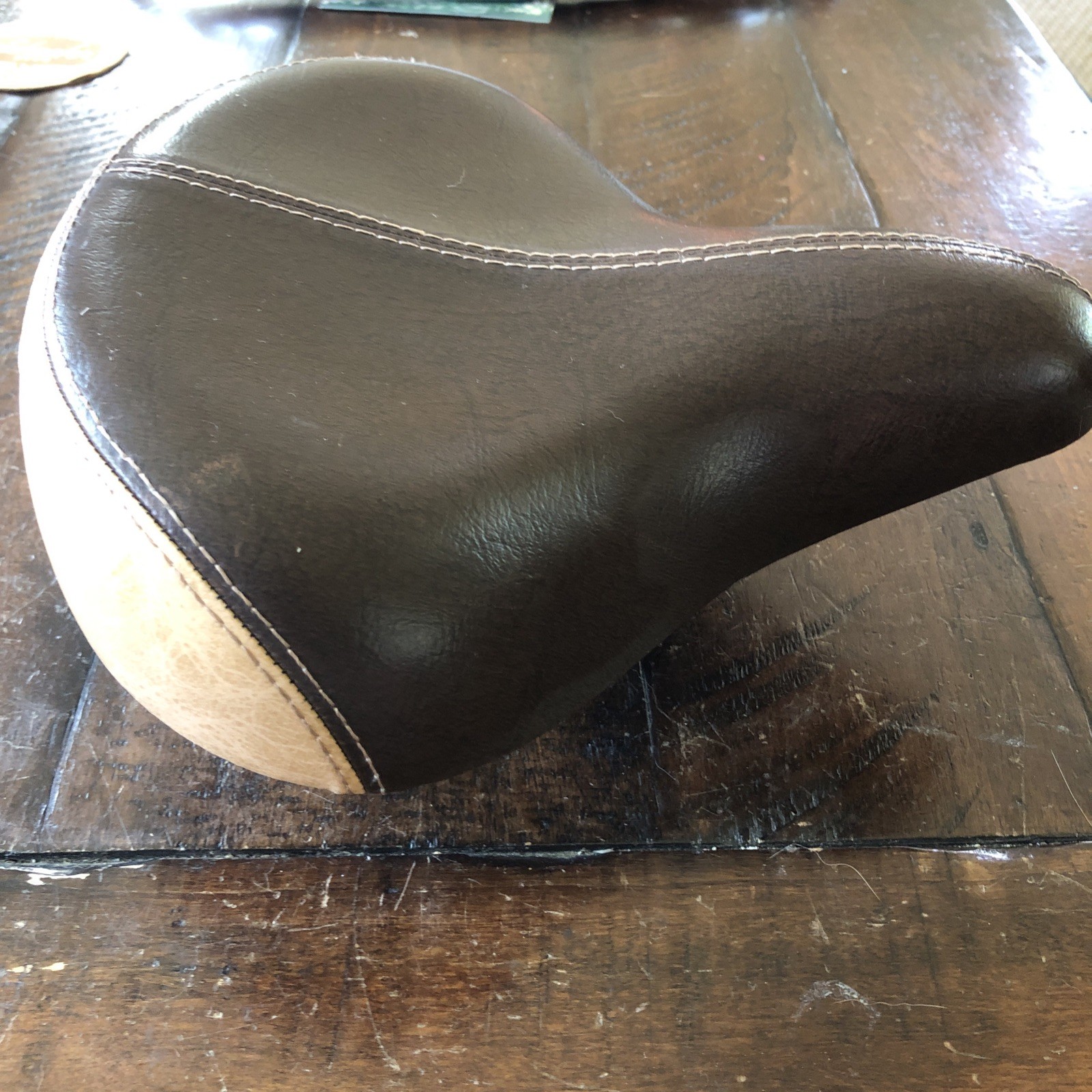 Huffy Panama Jack Brown & Tan Bicycle Saddle With Chrome Seat Post 9.5″ x 10″