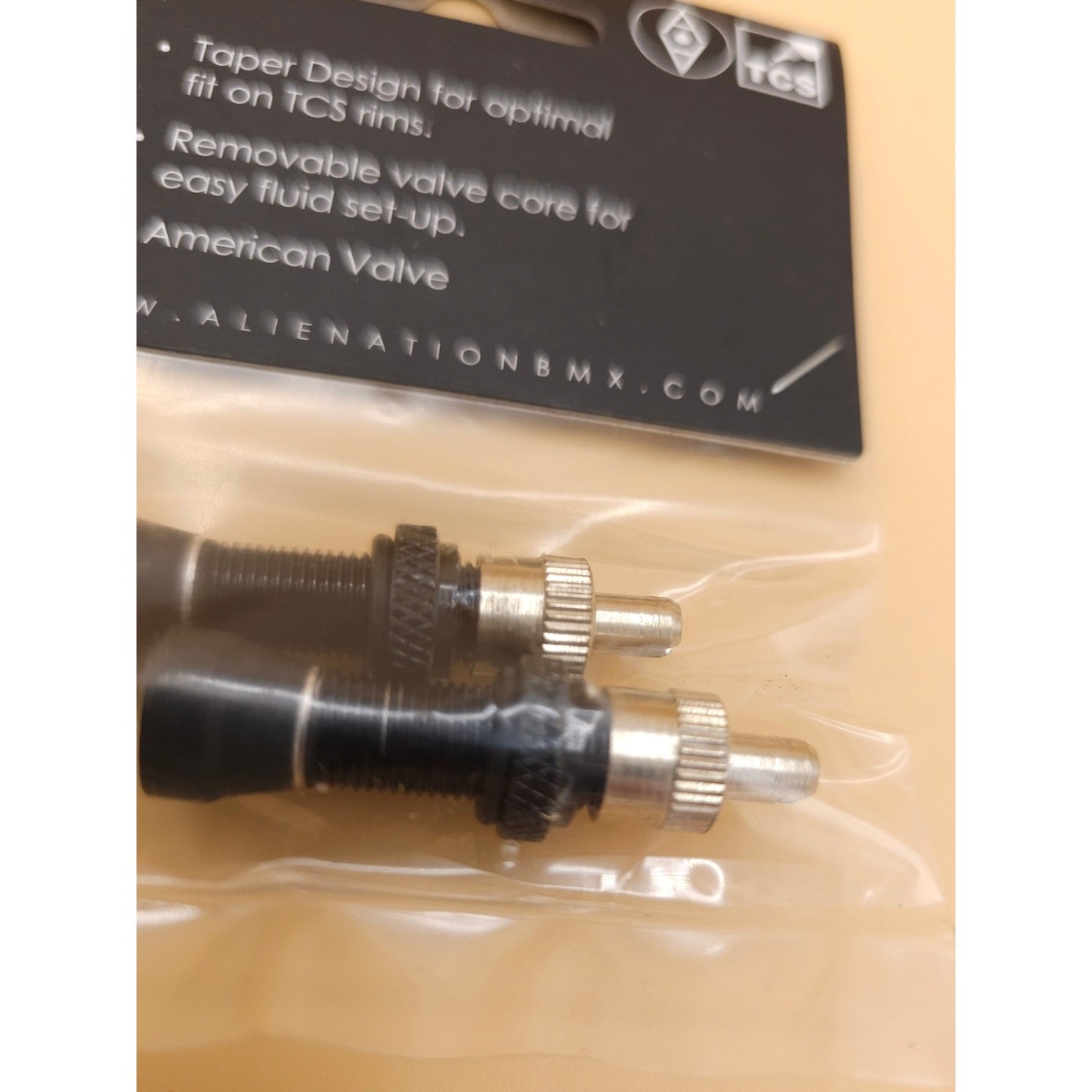 Alienation TCS Tubeless Alloy Schrader Valves Black Pair 63985 Sealed 2-Pack