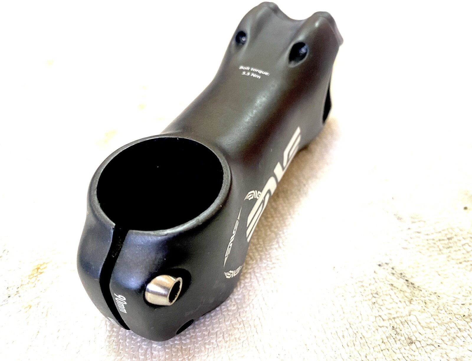 ENVE Stem Black – 90 mm 31.8 Clamp +/-6 Deg 1-1/8″ UD Carbon White Logo
