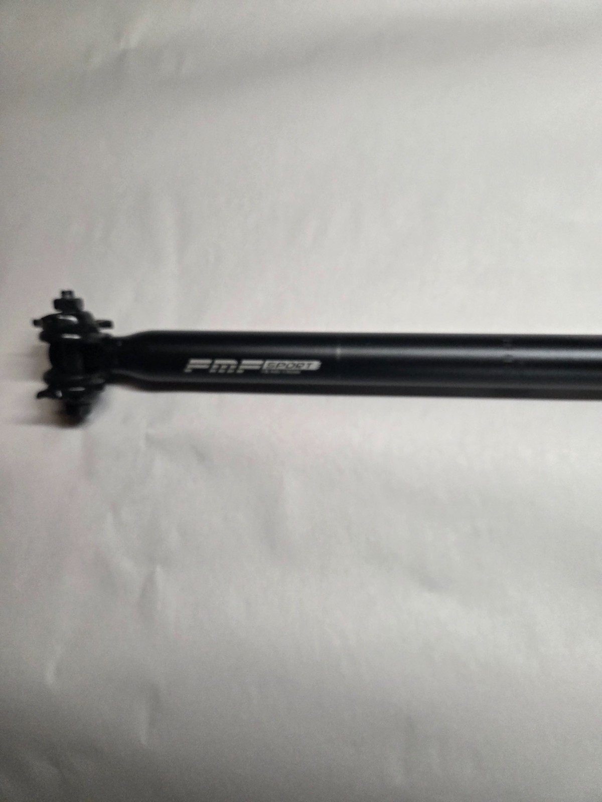 FMF Sport BLACK ALUMINUM 30.4mm DIA SEAT POST W/MOUNTING BRACKET