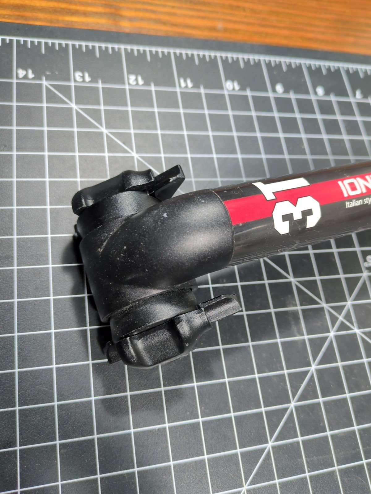 3T Ionic 25 VR Team 27.2 Carbon Vibration Reducing Seatpost 7×7 260mm