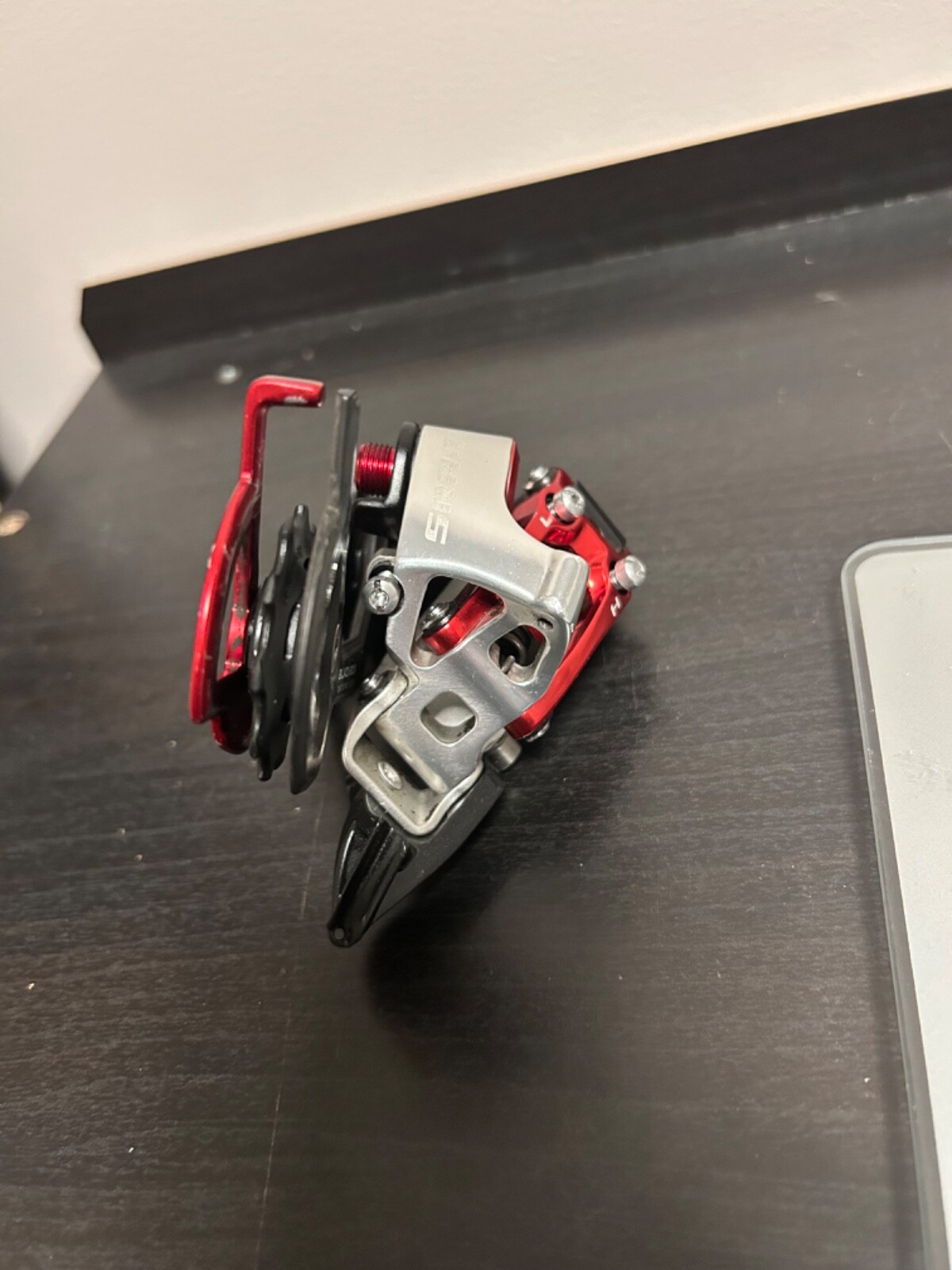 Sram X-0 9s Rear Derailleur Medium Carbon Cage Black/Silver/Red