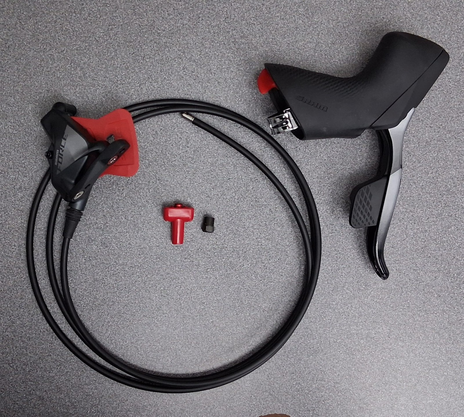 SRAM Force eTap AXS HRD Shift/Brake Lever & Caliper: Right/Rear, 1700mm Hose, D1