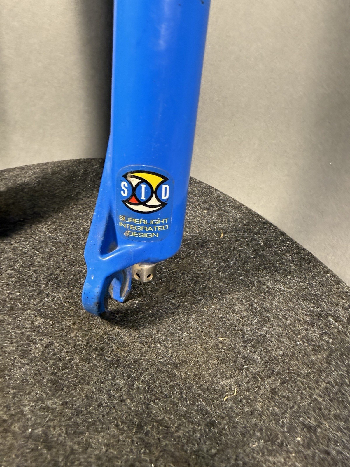 Rock Shox SID Fork XC C3 1 1/8 63mm Rim Brake 26 OG BLUE. Vintage First Gen.