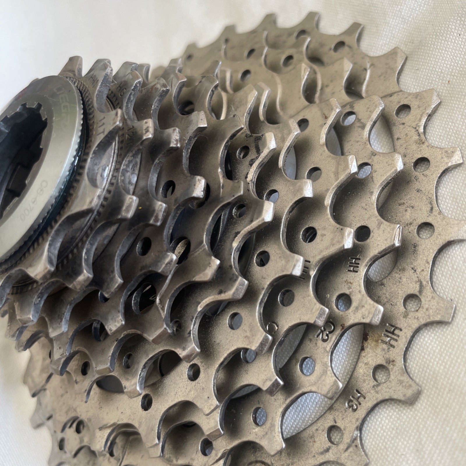 Shimano Ultegra 6700 CS-6700 10 Speed Road Cassette 11-28T