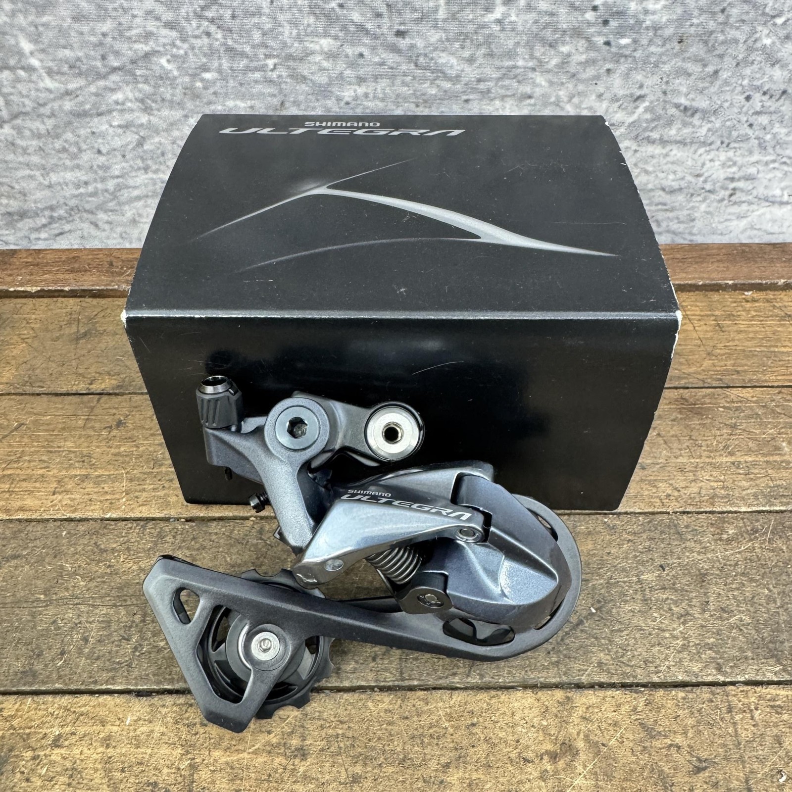Shimano Ultegra RD-R8000 Rear Derailleur 11 Speed Cage Gray Japan 310g