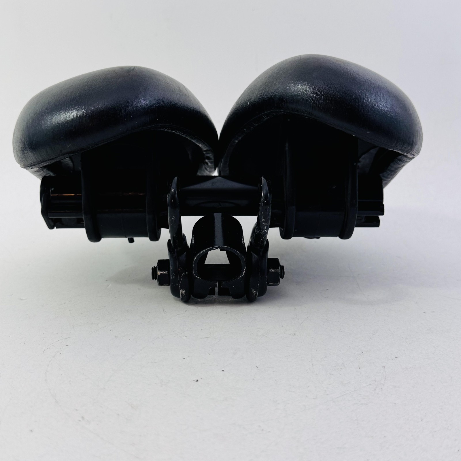 SYSEAT Noseless Bike Saddle Seat Black Dual Pad Comfort Road MTB Hybrid A66