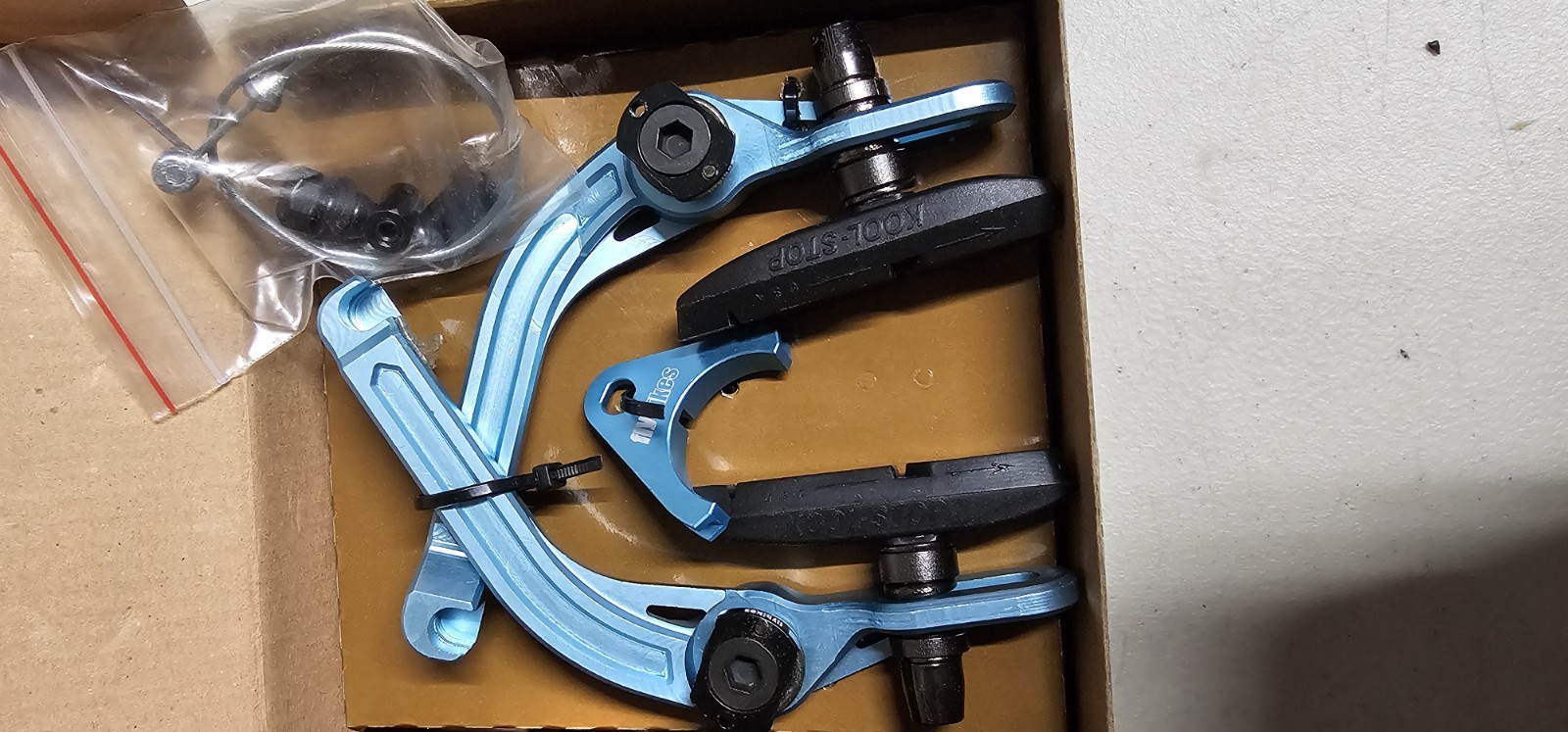 NOS RARE CNC Flybikes BMX Rear Blue w/Blk Kool StoPads BR4546