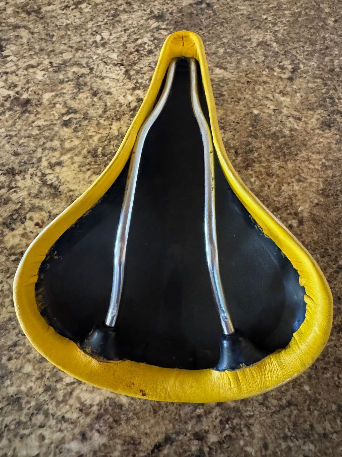 Specialized Vintage Saddle Seat. Italy. Flag Logo. 1980’s. Yellow. Bicycle.