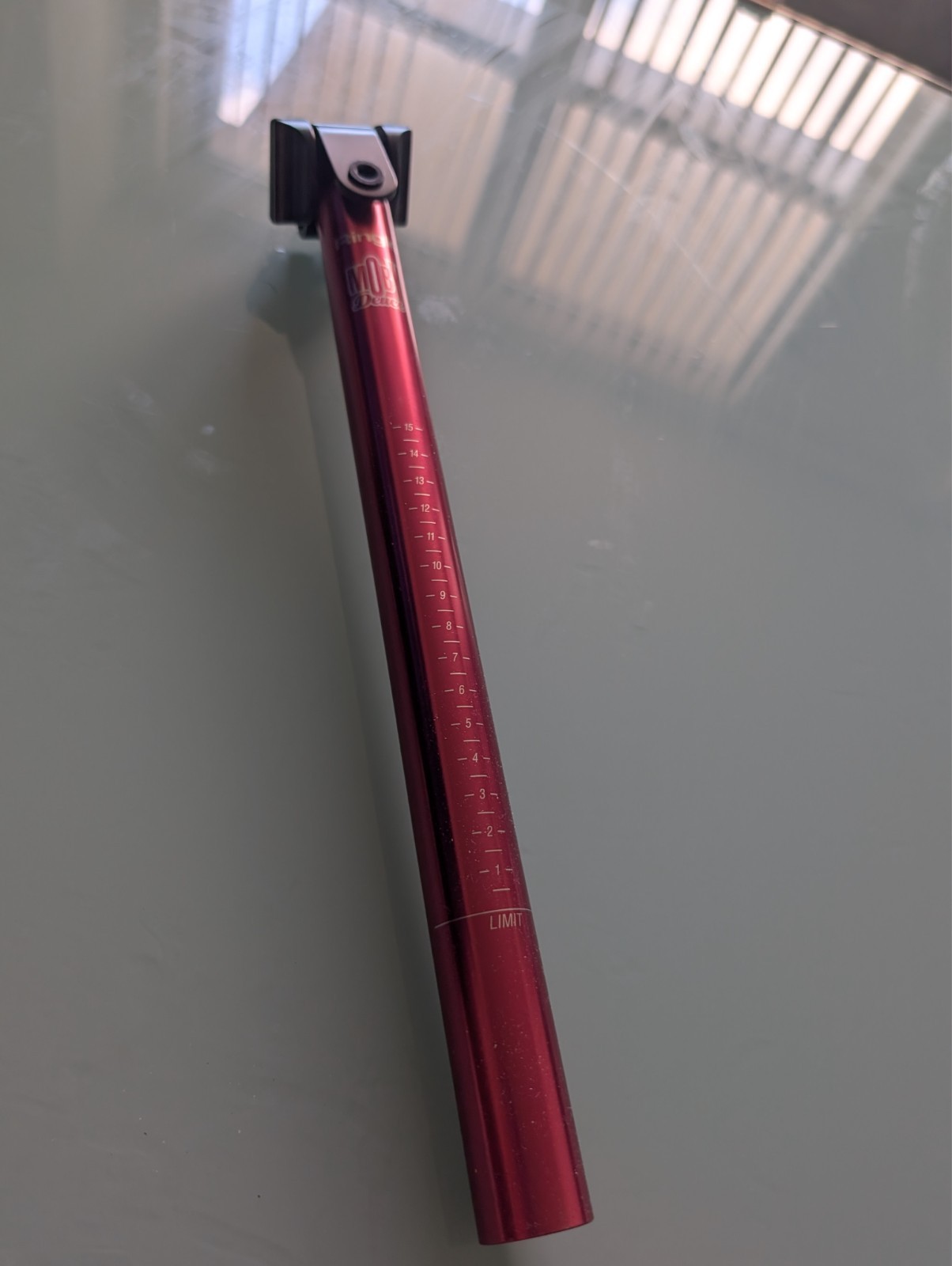Ringle Moby Seatpost 27.2 Red/black EA70-T6 NOS
