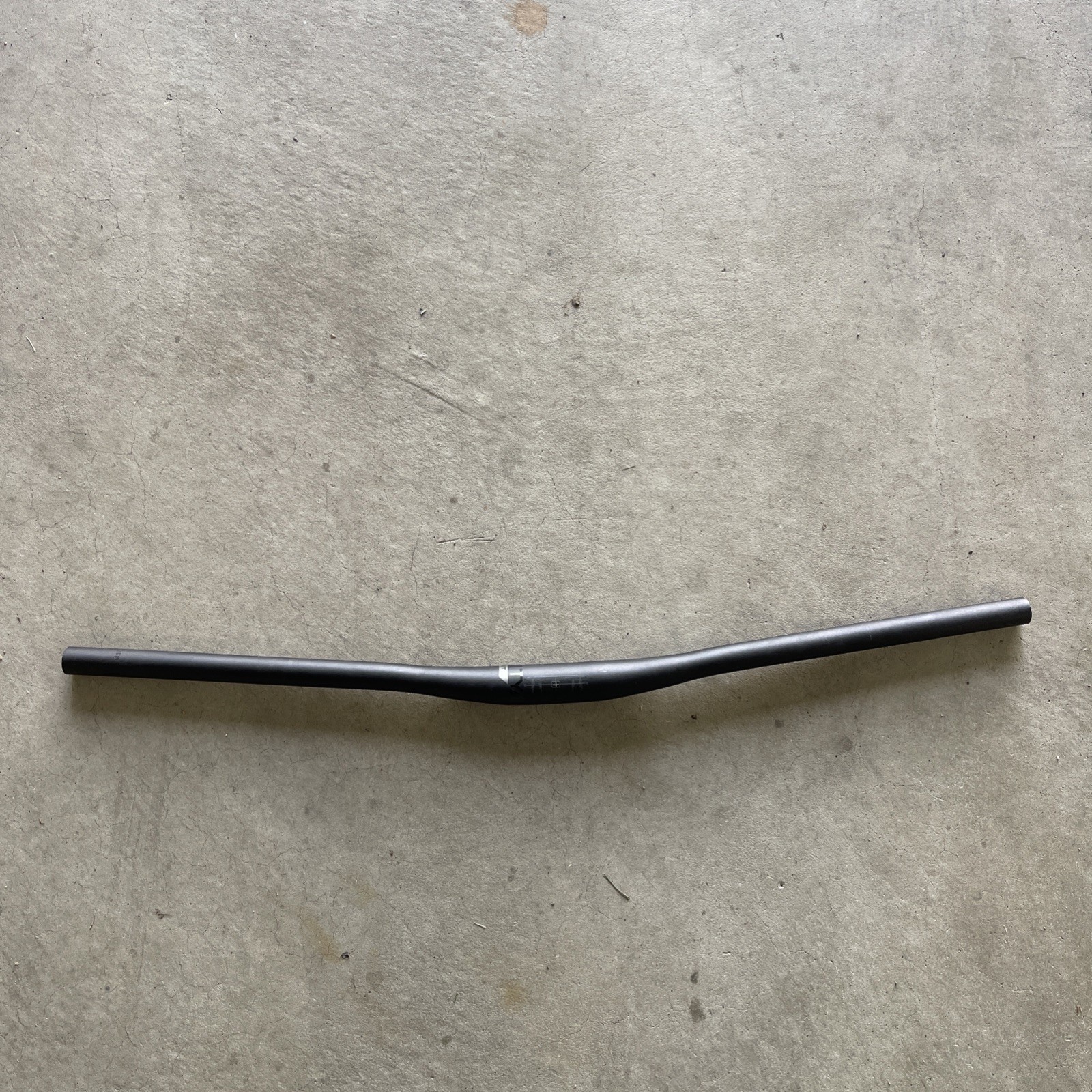 Entity Wide Mountain Bike Handlebars 762mm End To End