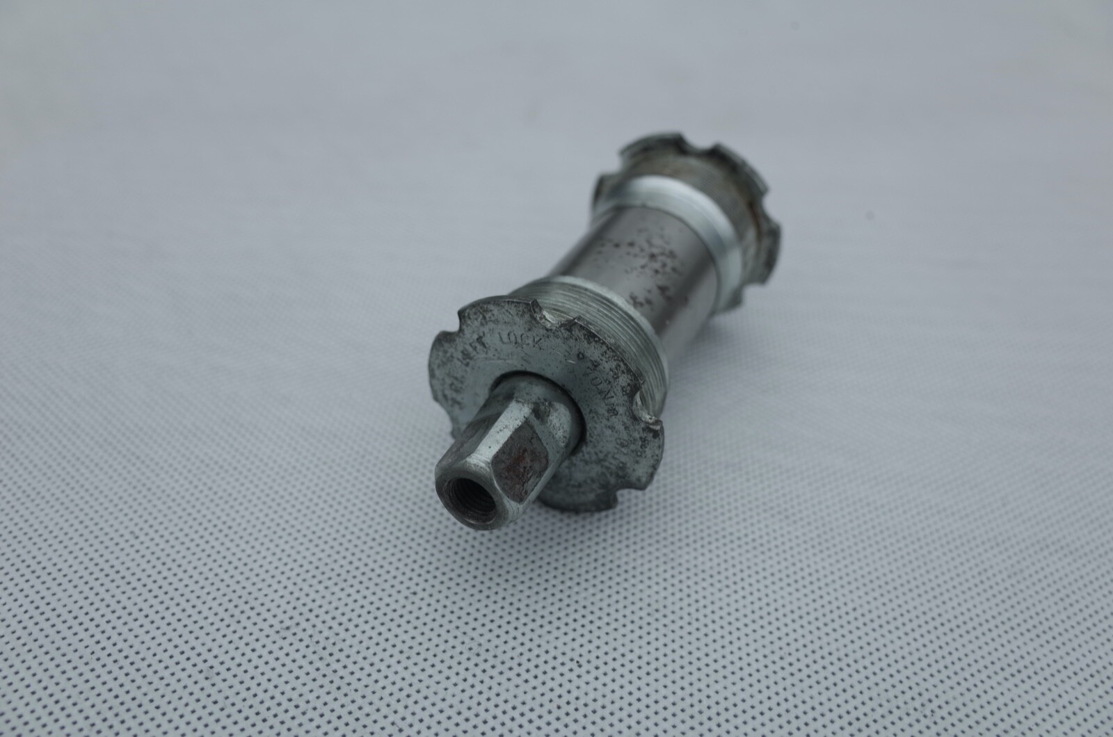 Campagnolo Mirage Veloce BSA 1.372×24″ Bottom Bracket 111mm GC