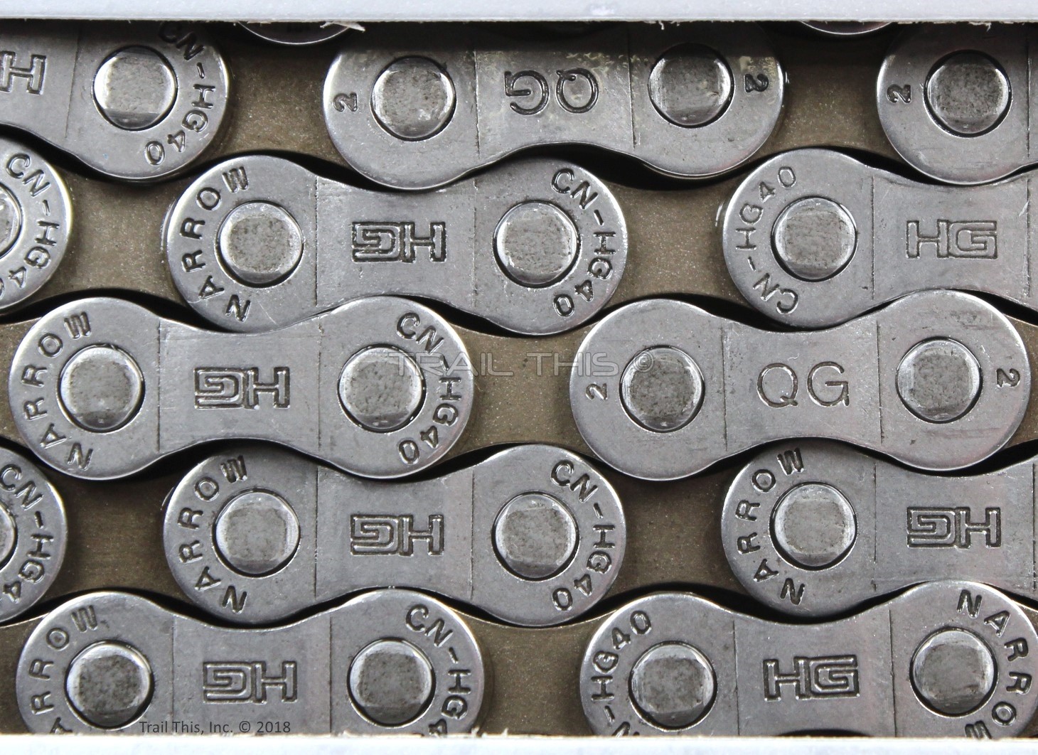 Shimano CN-HG40 6/7/8-Speed 116-Links Chain for 18/21/24-Speed MTB / Road Bike
