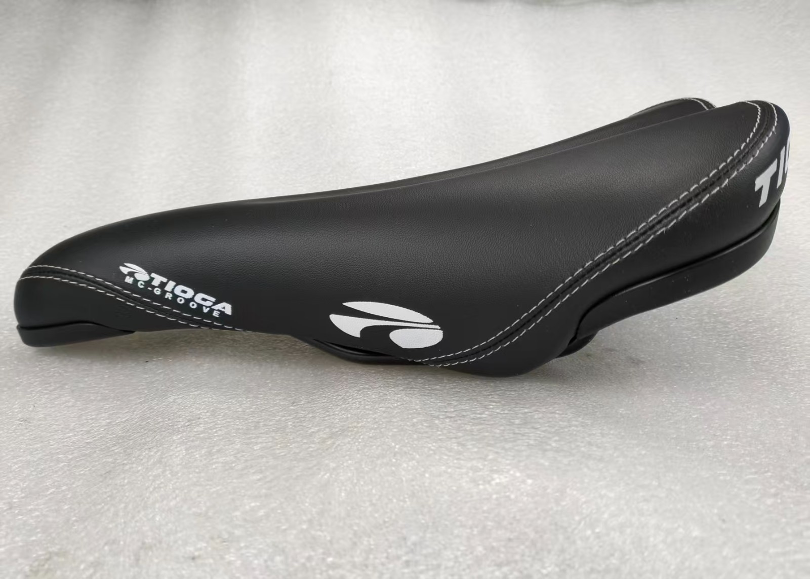 NEW TIOGA MC GROOVE SEAT SADDLE MTB OFFROAD FREERIDE 266MM 136MM BLACK