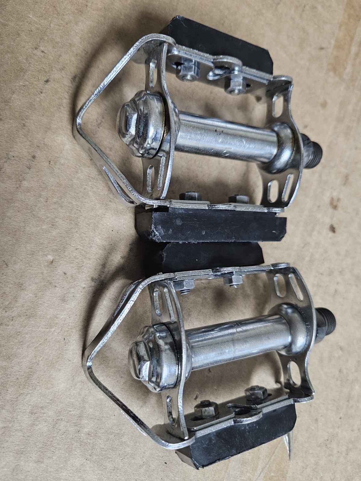 Vintage 70s Raleigh 501 Bike Pedals, set, 9/16″, steel, quill, Road Touring