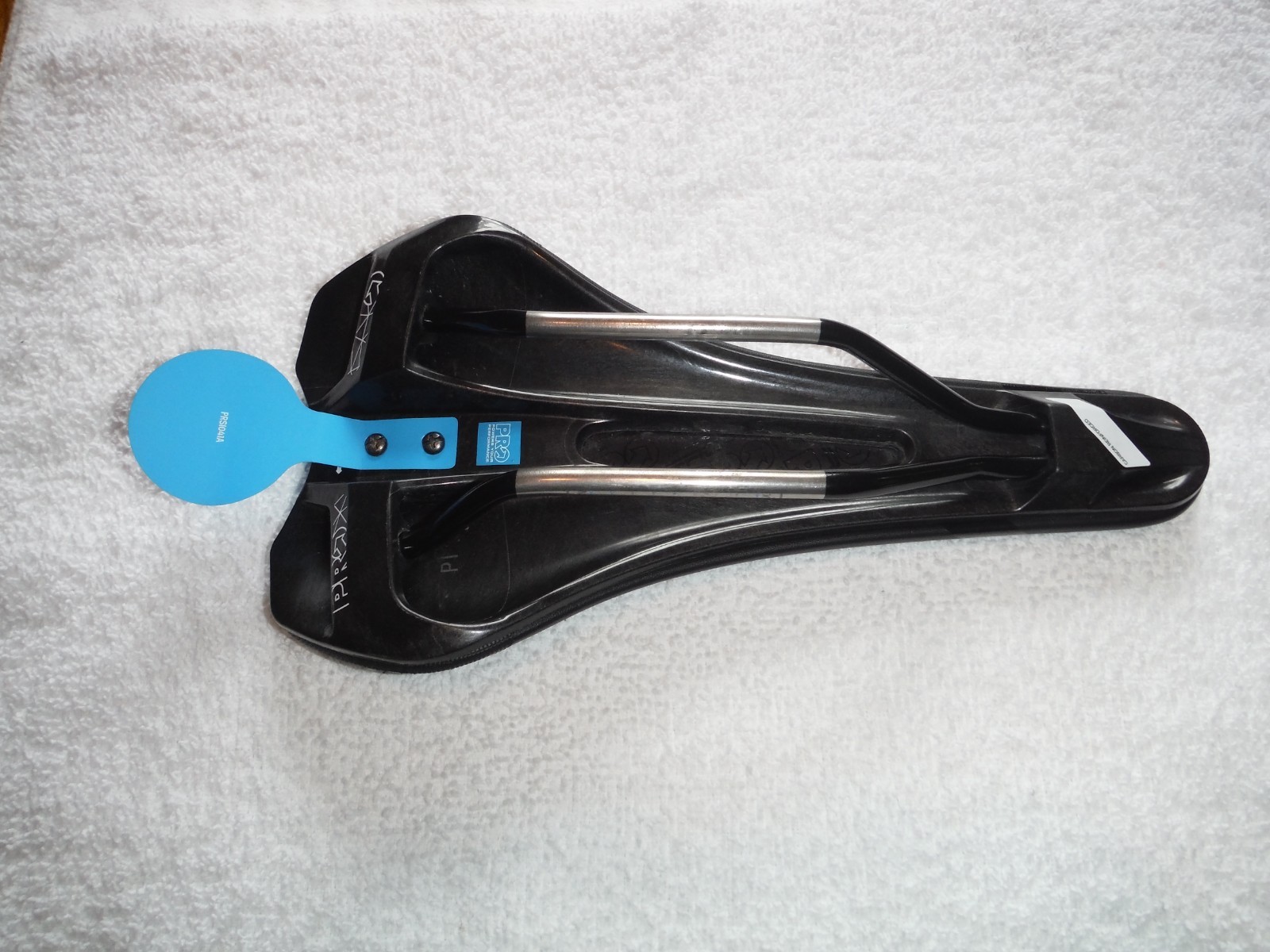 Shimano PRO GRIFFON Offroad Saddle 132mm, Excellent Condition!