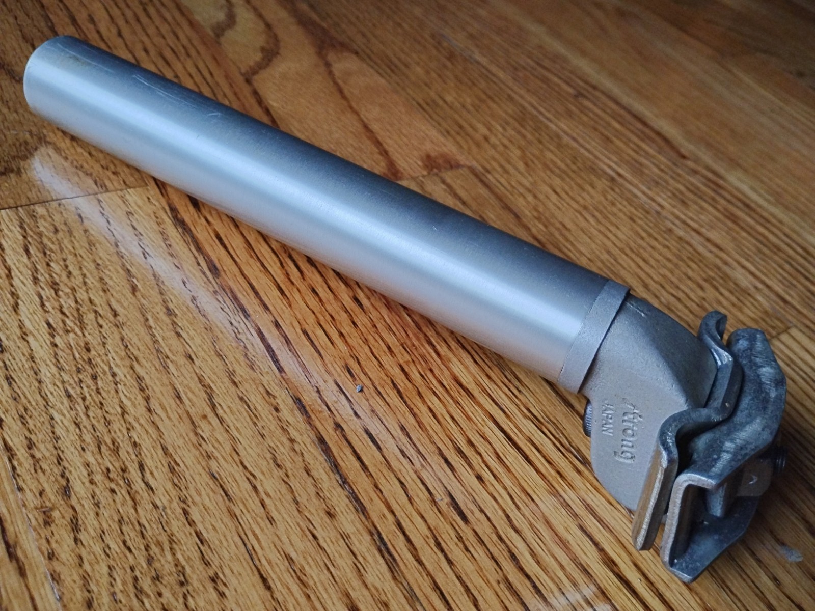 Vintage 1980’s STRONG Seatpost 26.8mm, 200mm, Made in Japan