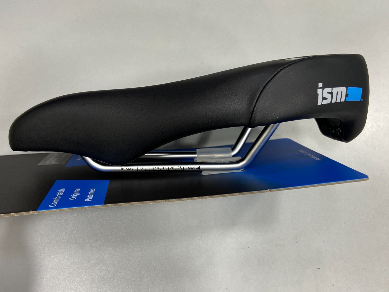 ISM PR 1.0 130x245mm 50 Padding Steel Rail Bicycle Saddle (Black)