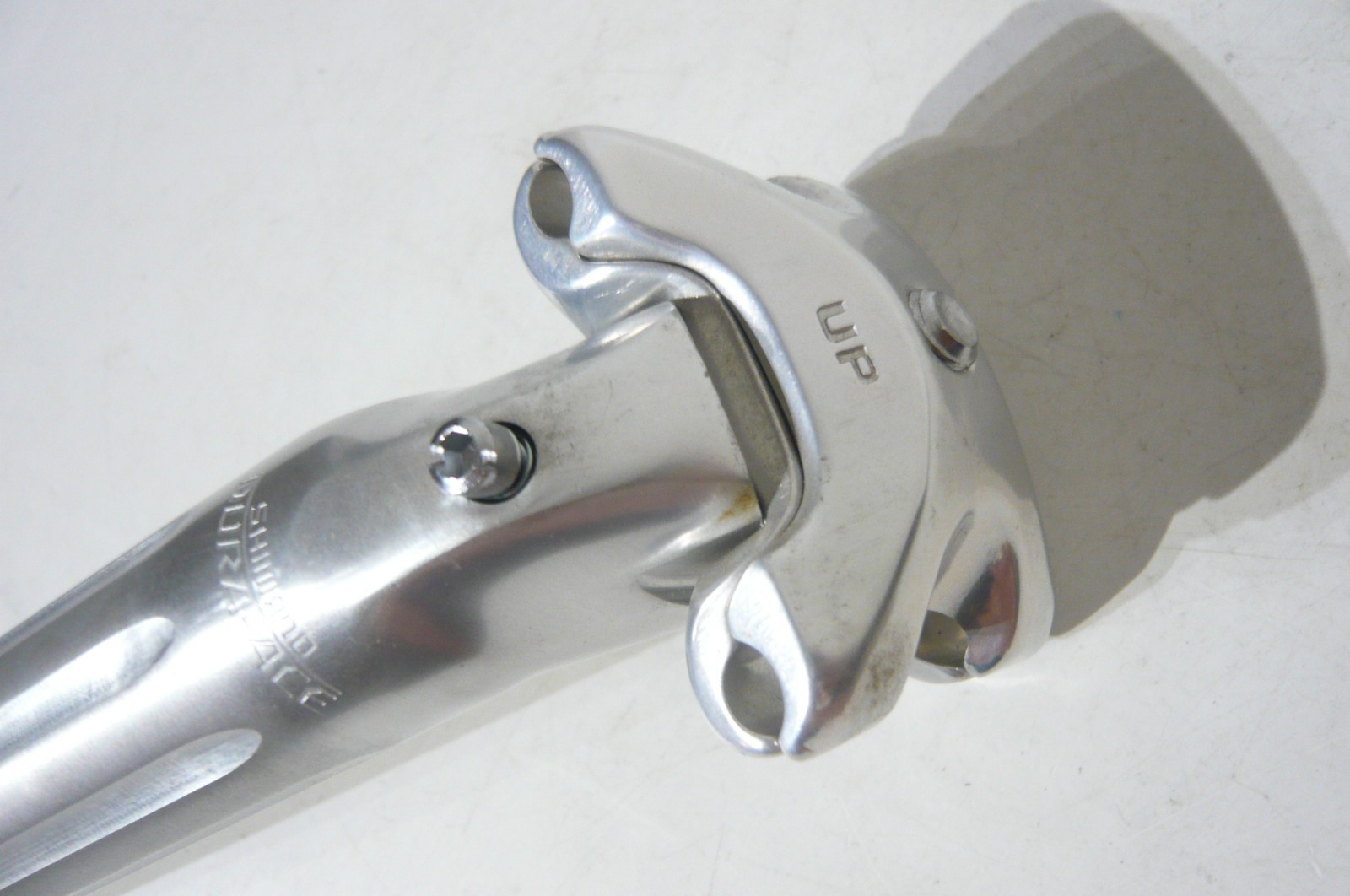 Shimano SP-7200 1981 Dura-Ace EX 26.8mm x 200mm fluted aluminum tubing seat post