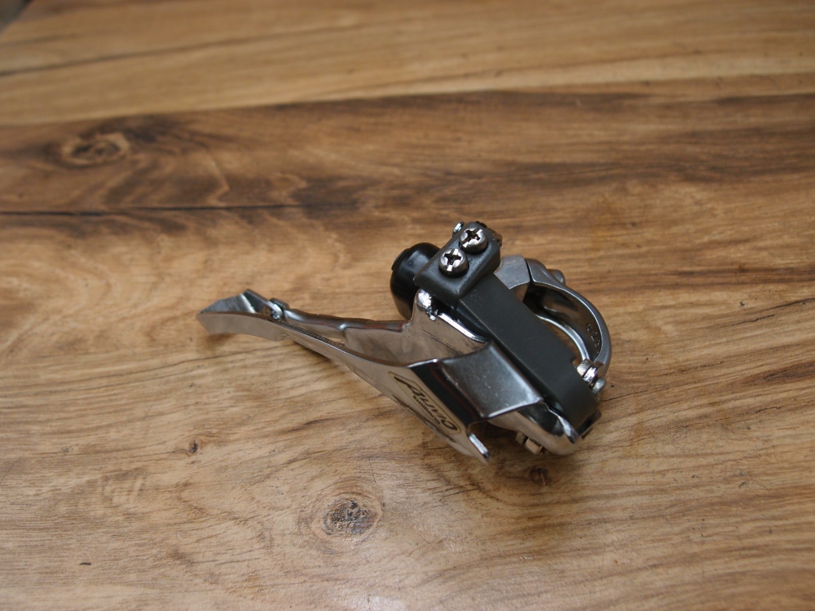 1995 MTB front derailleur Shimano Alivio FD-MC14 VIA Japan top pull 28.6 mm