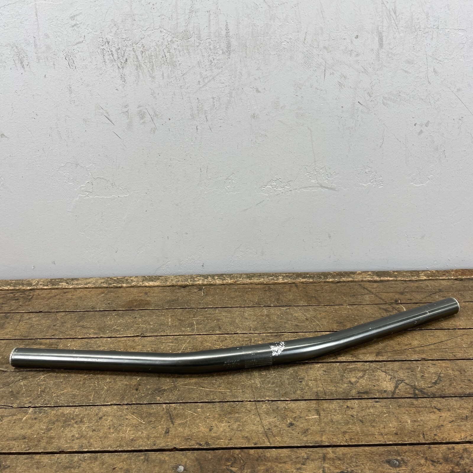 Vintage Strong Handlebar Gray Black 22″ 560 mm 25.4 mm 80s 90s Mountain Alloy