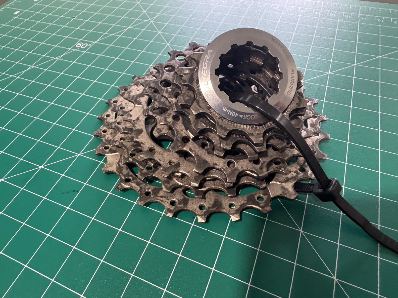 Shimano Ultegra CS-6700 10 Speed Road Touring Bike Cassette 11-28 10sp Japan