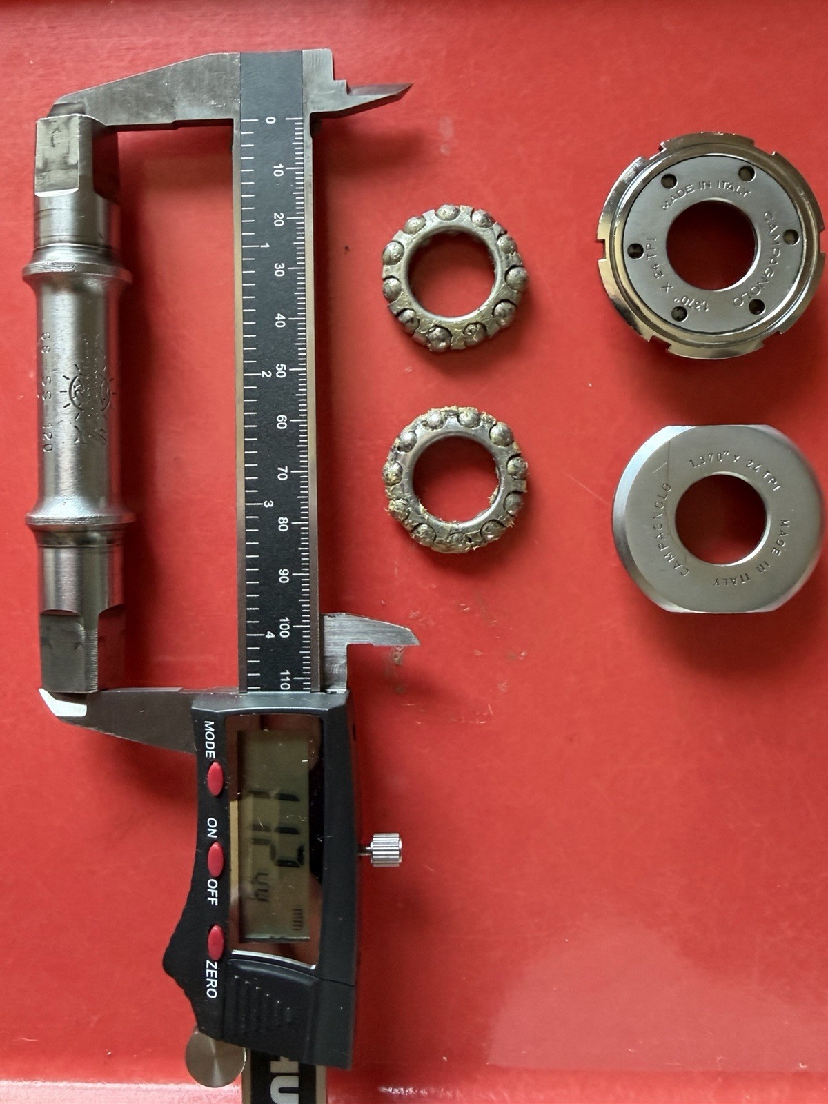 Vintage Campagnolo Record 68-SS-120 Bottom Bracket 68mm 112mm English z