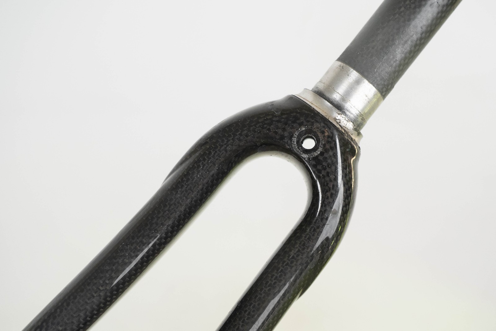 PINARELLO ONDA CARBON FORK THREADLESS AHEAD 1-1/8 28″ 700C RIM BRAKE VINTAGE