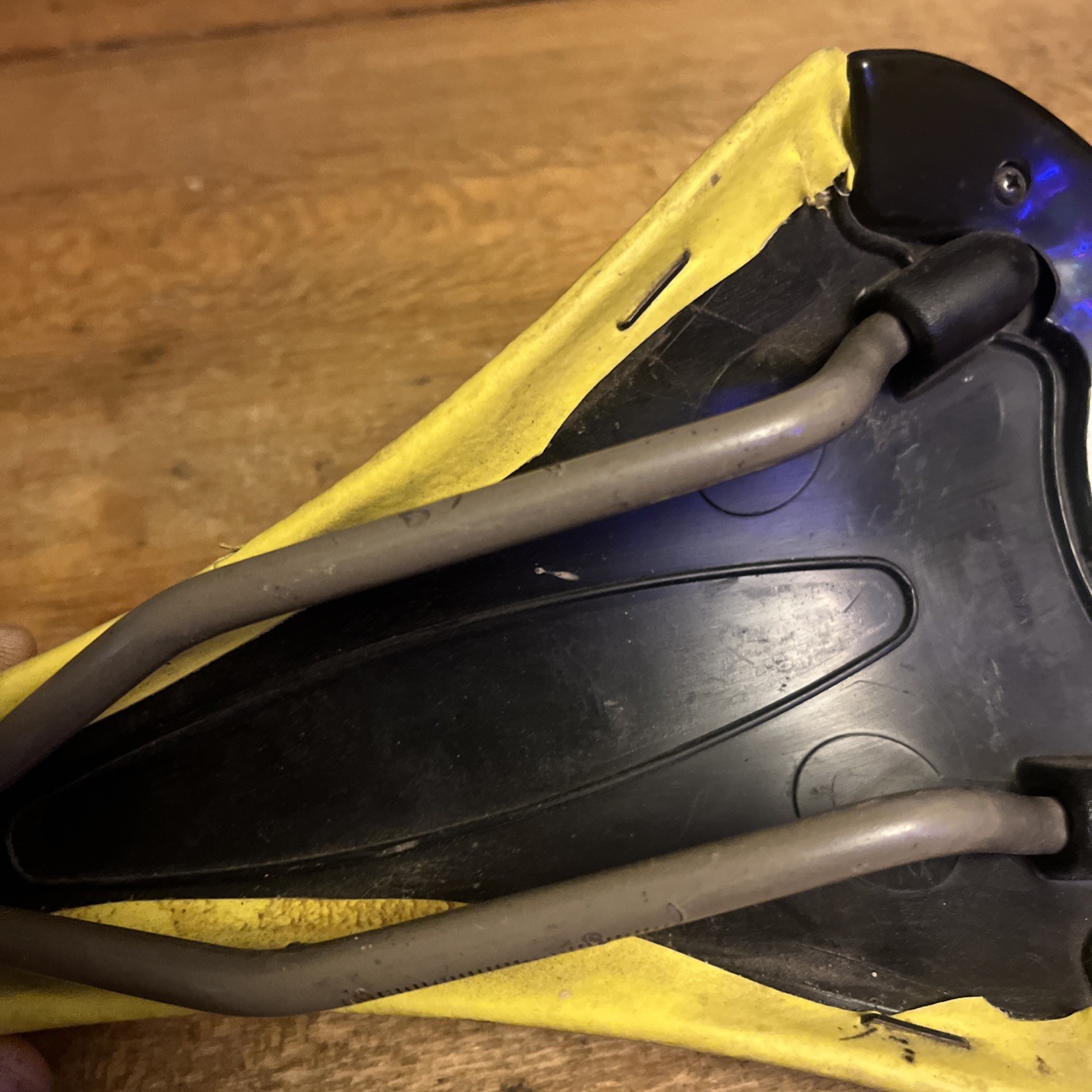 Vintage Selle Italia XO Black And Yellow Saddle 268 mm Length 138 mm Wide Italy