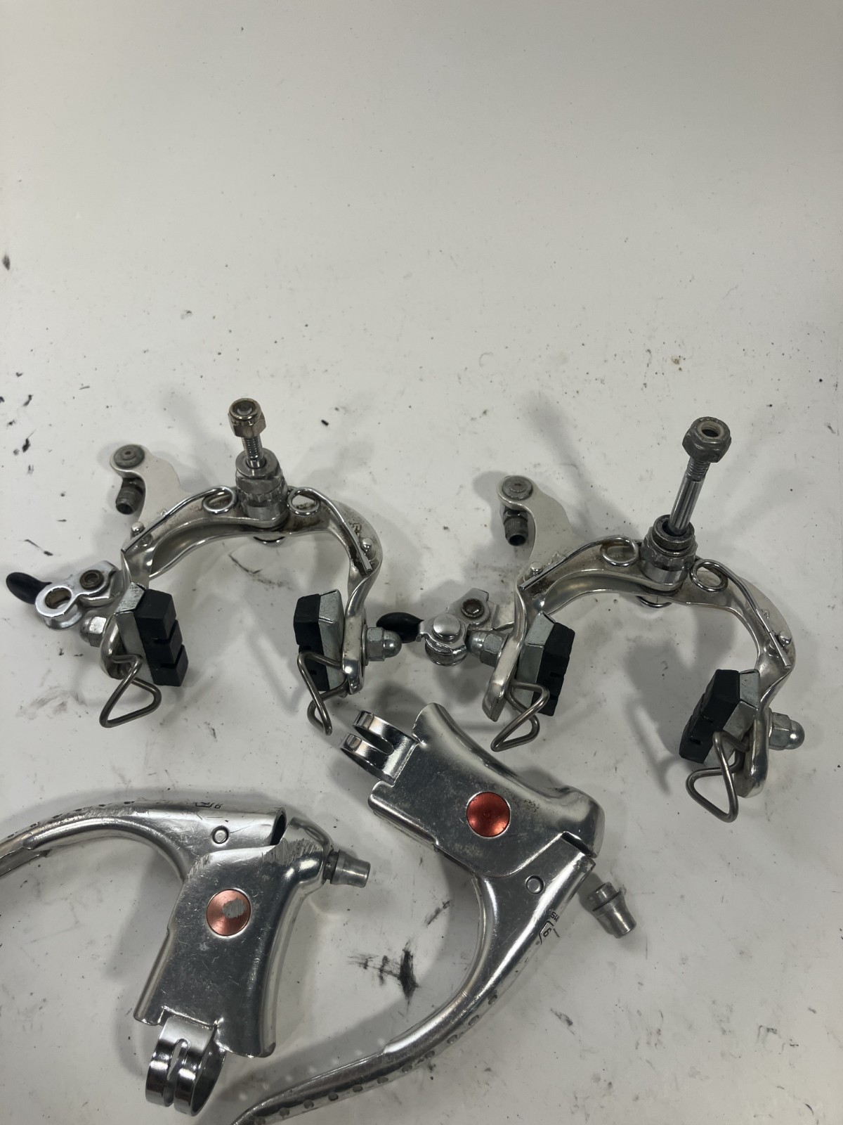 Vintage SHIMANO 600 Arabesque Brakes and Brake Levers Red Dot Drop Bar Drillium